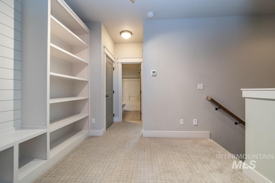 3349 E Girdner Dr Property Photo 18