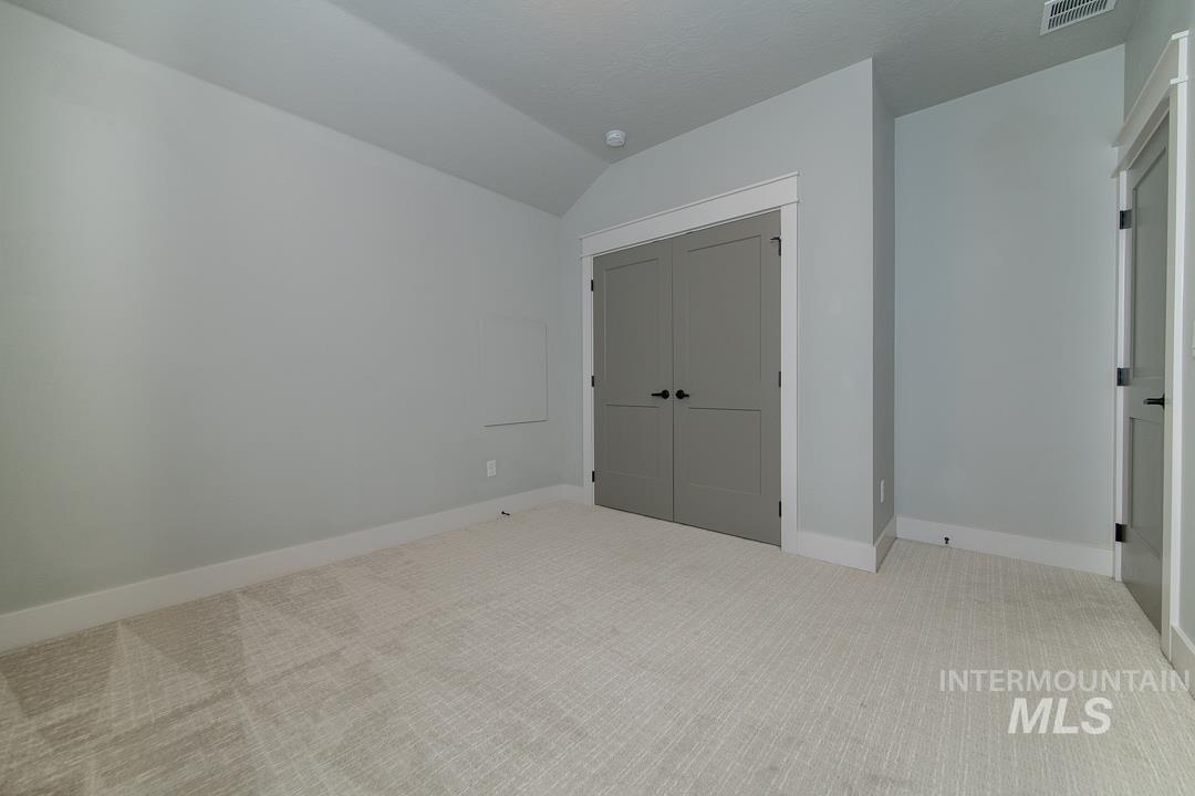 3349 E Girdner Dr Property Photo 20