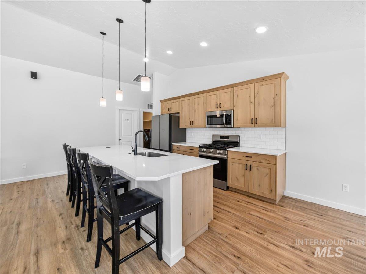 1118 Werle Way Property Photo 19