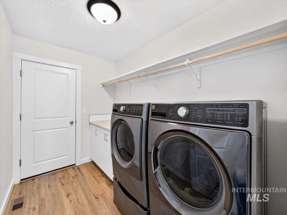 1118 Werle Way Property Photo 41