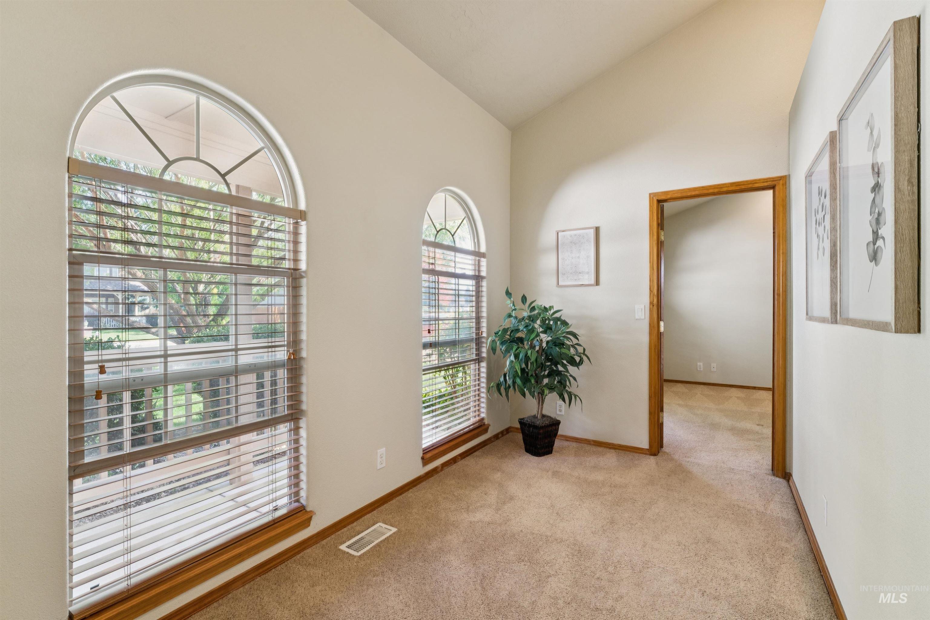 14045 W Hartford Drive Property Photo 15