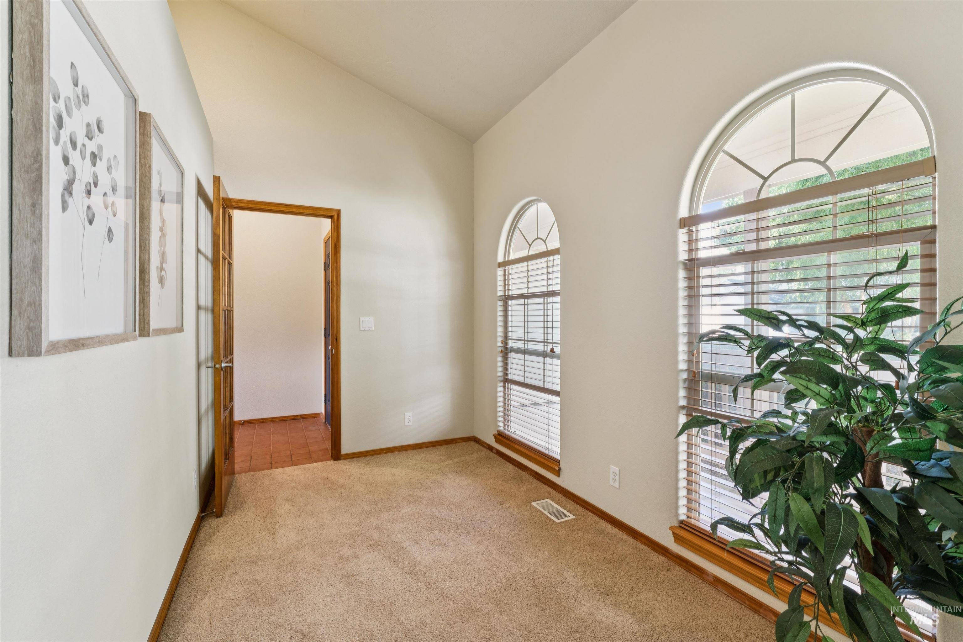 14045 W Hartford Drive Property Photo 16