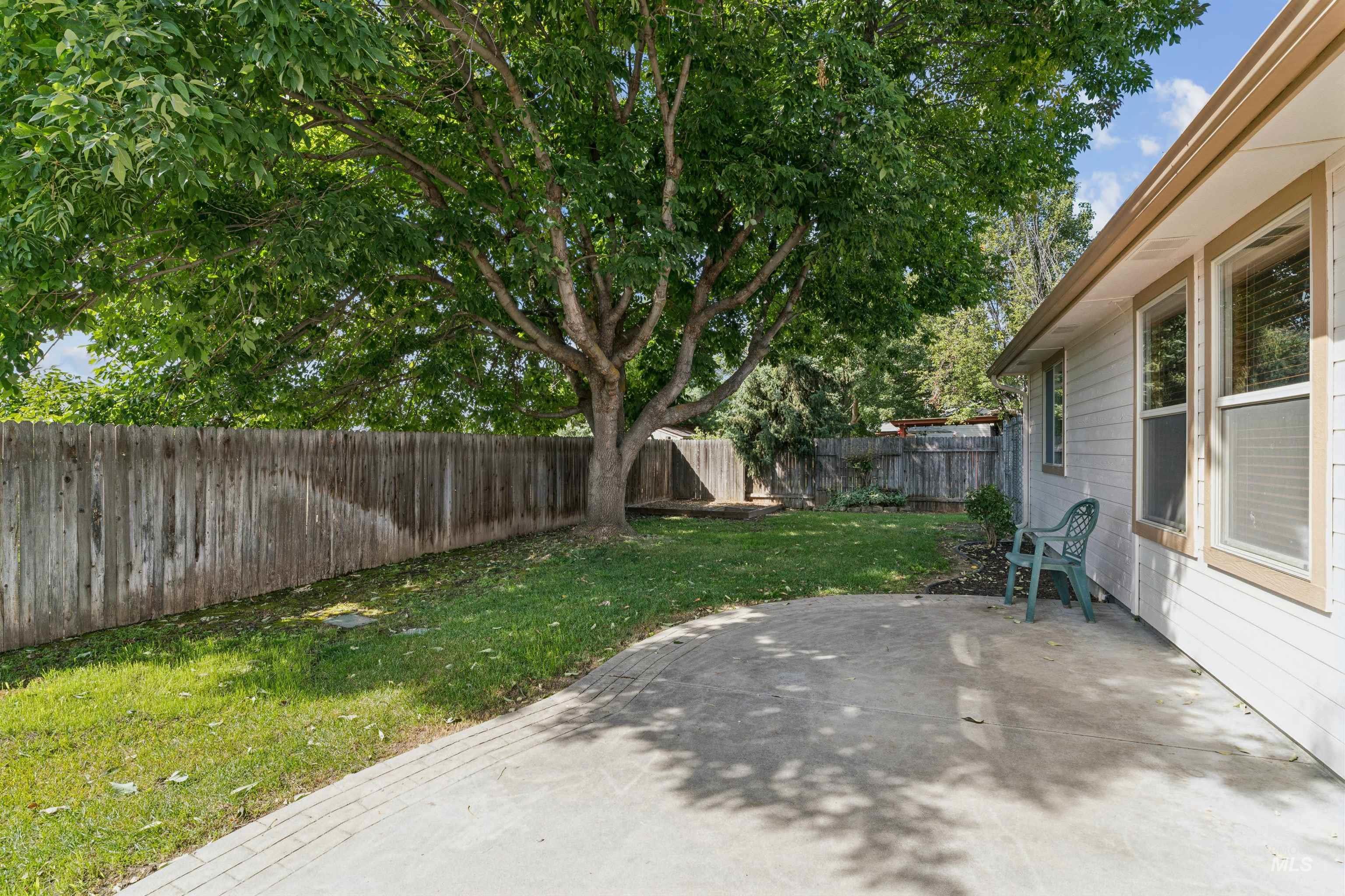 14045 W Hartford Drive Property Photo 34
