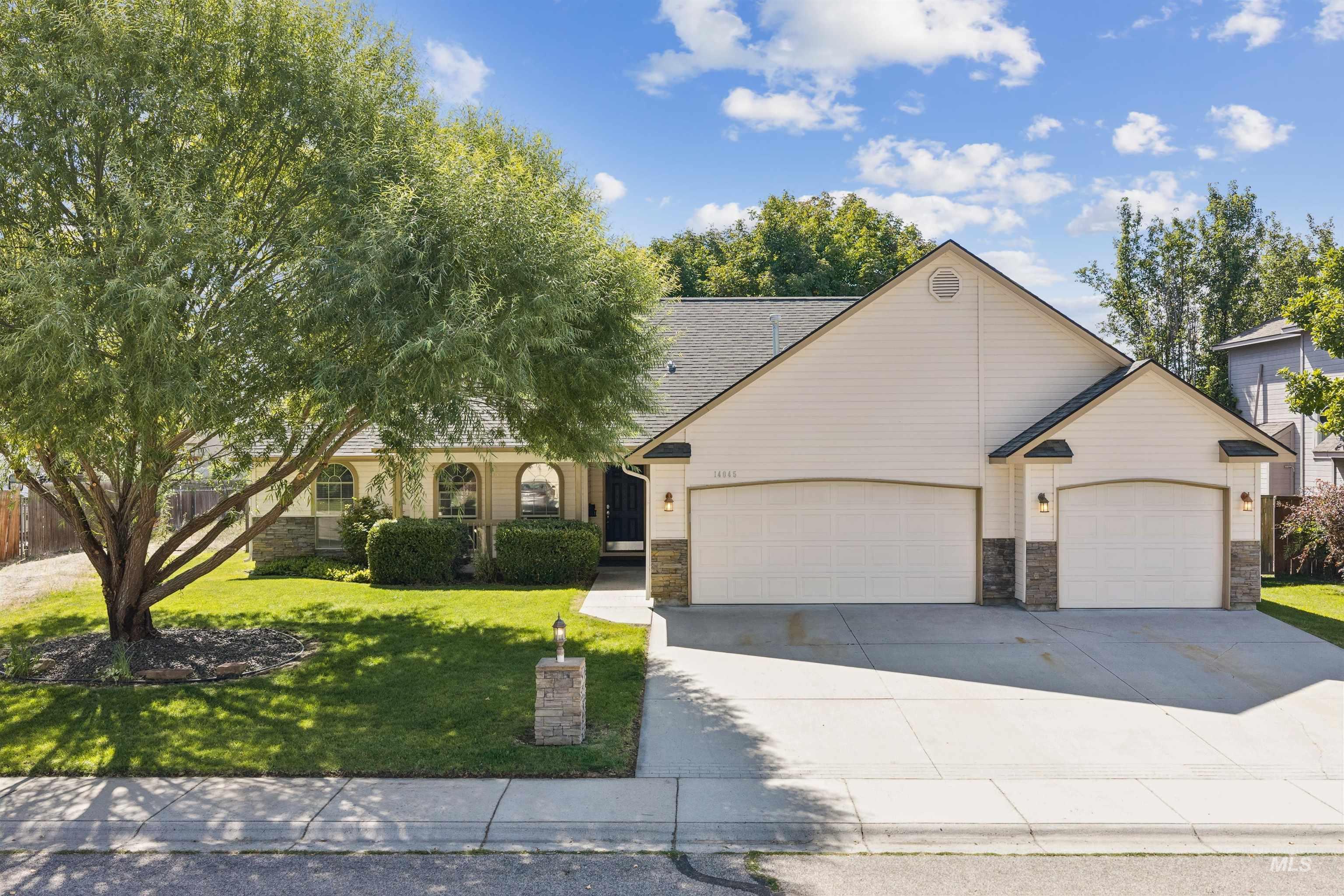14045 W Hartford Drive Property Photo 43