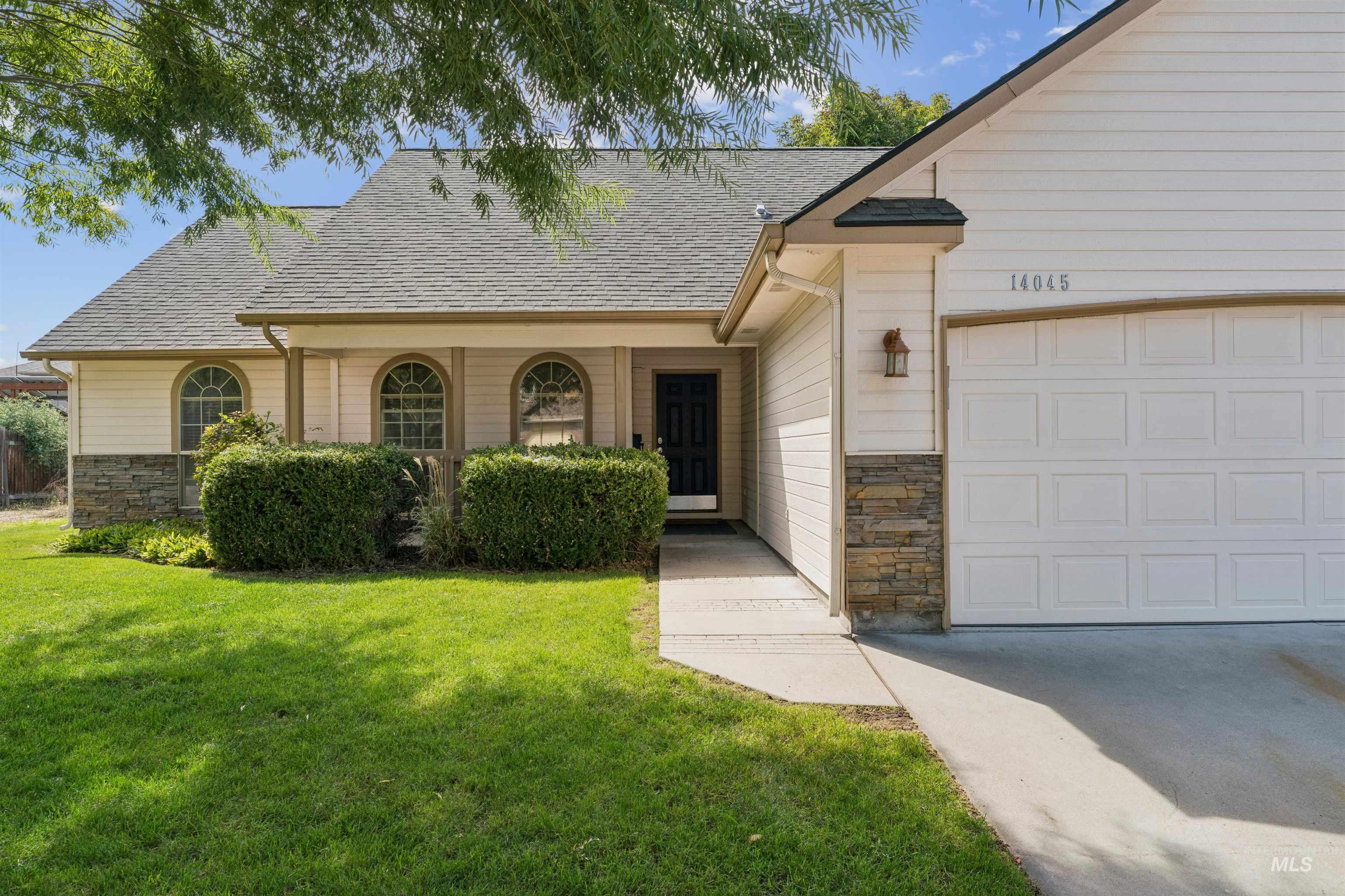 14045 W Hartford Drive Property Photo 46