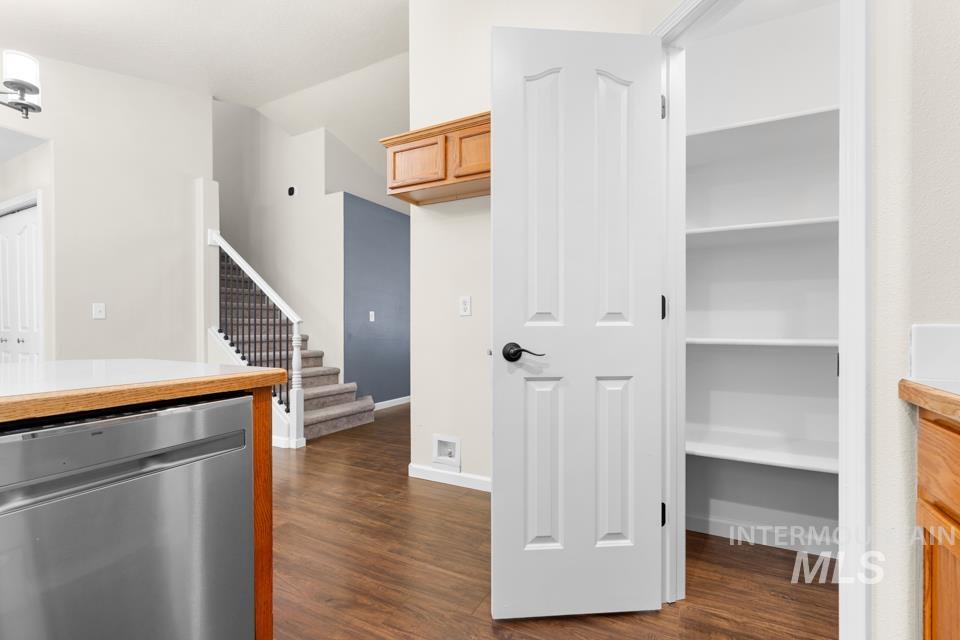1304 N Atherton Property Photo 10