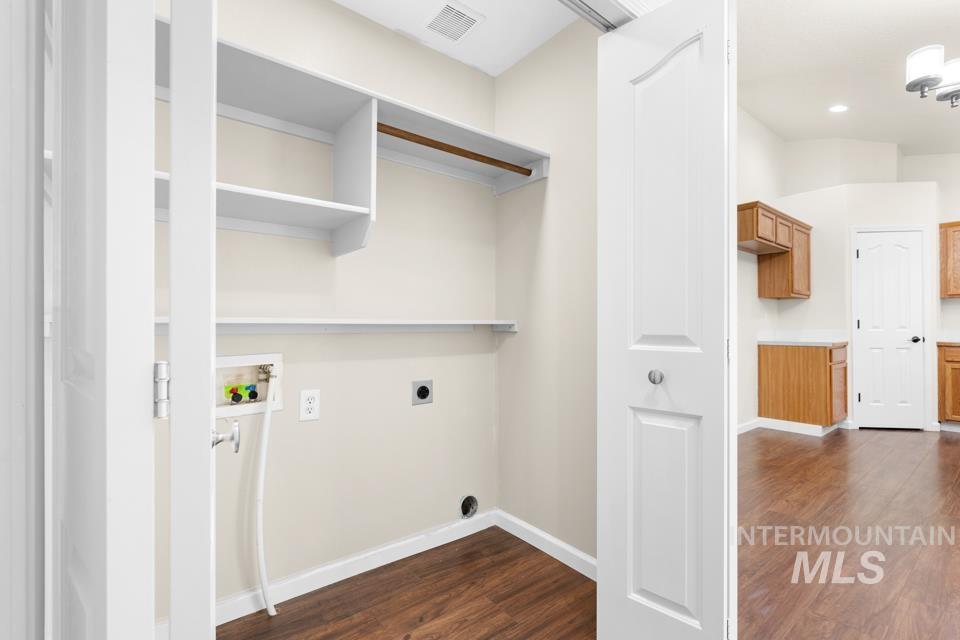 1304 N Atherton Property Photo 11