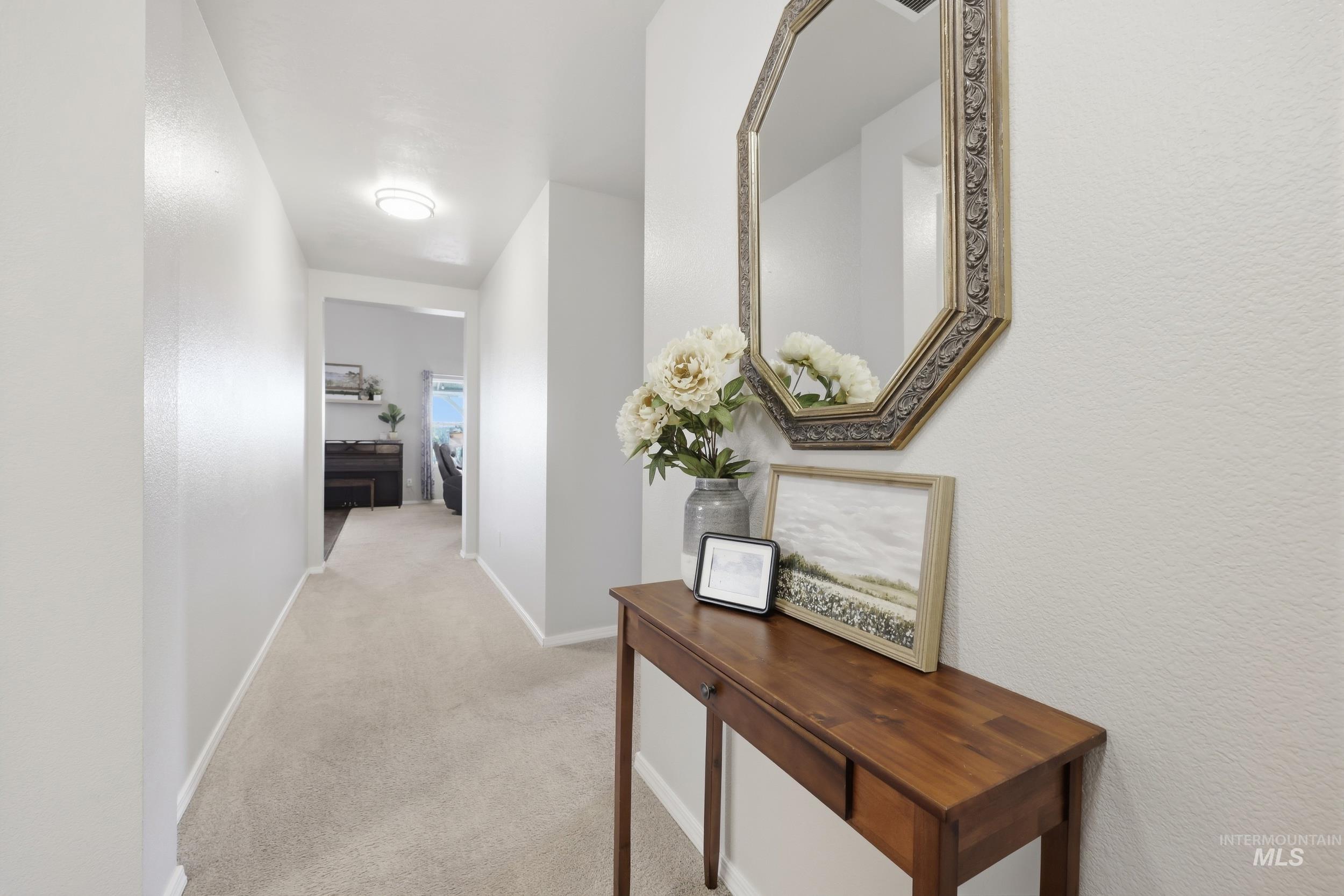 10690 Hackberry St Property Photo 5