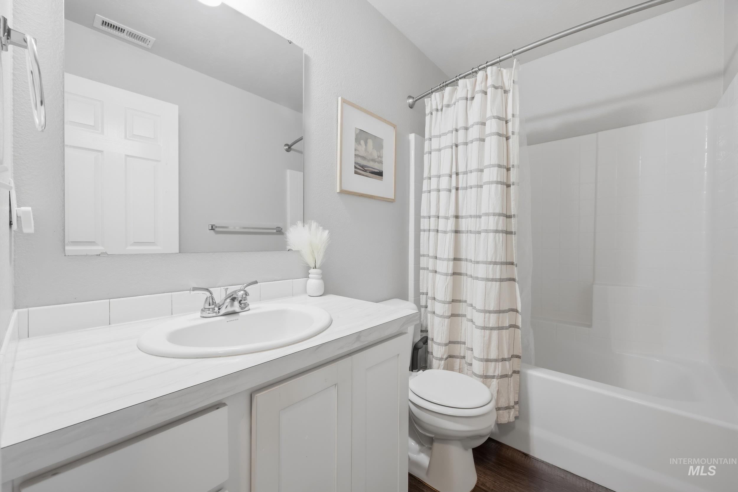 10690 Hackberry St Property Photo 24