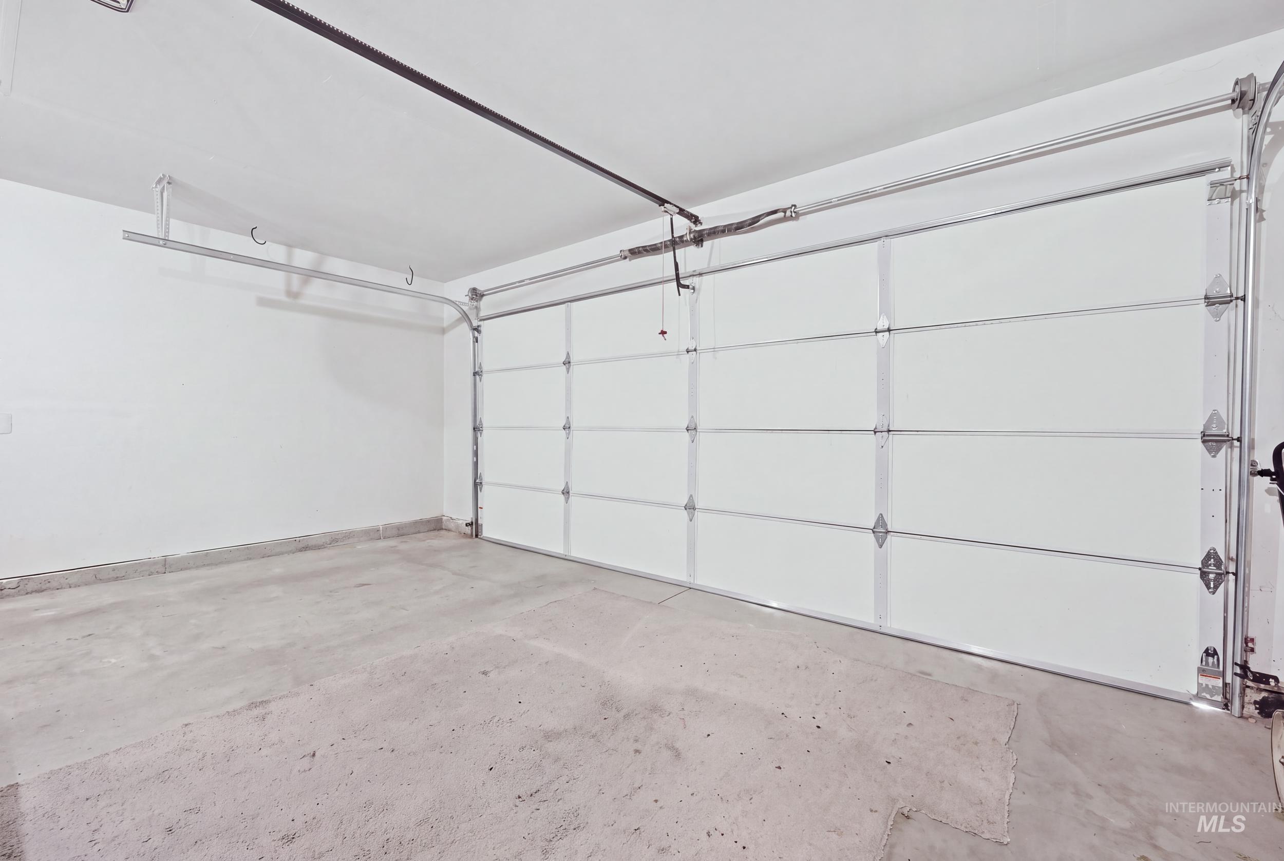 10690 Hackberry St Property Photo 41