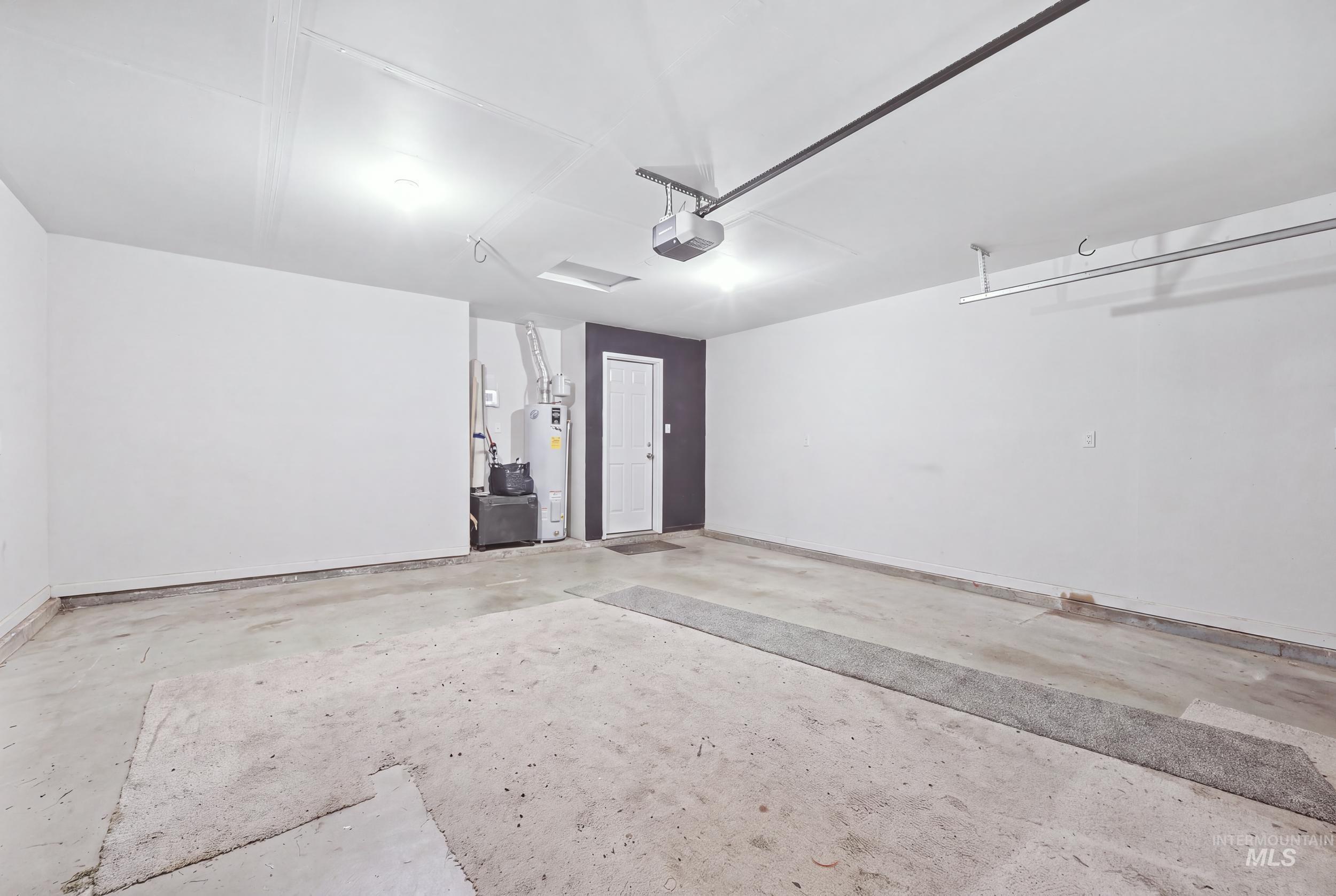 10690 Hackberry St Property Photo 42