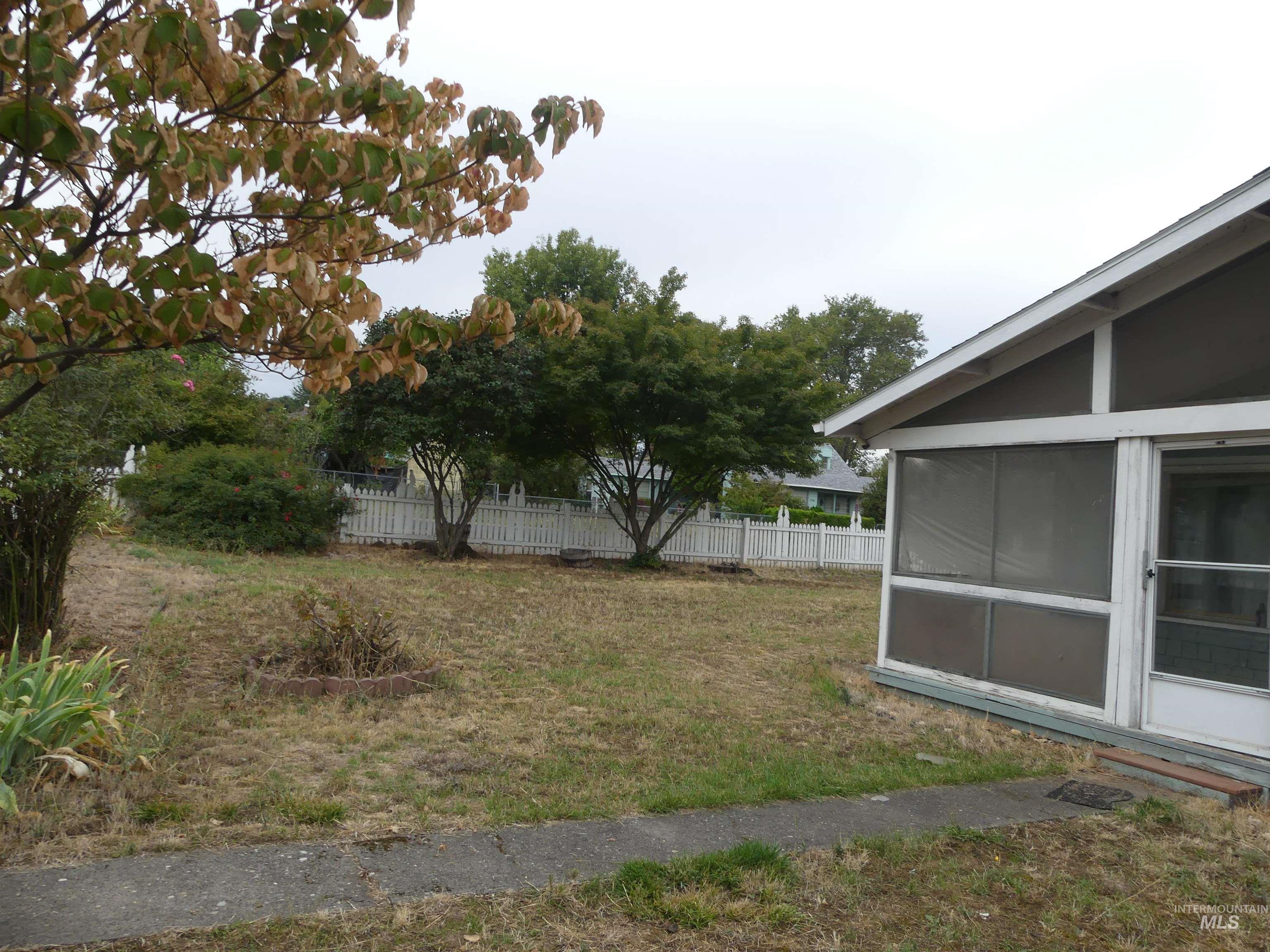1428 18th St Property Photo 16