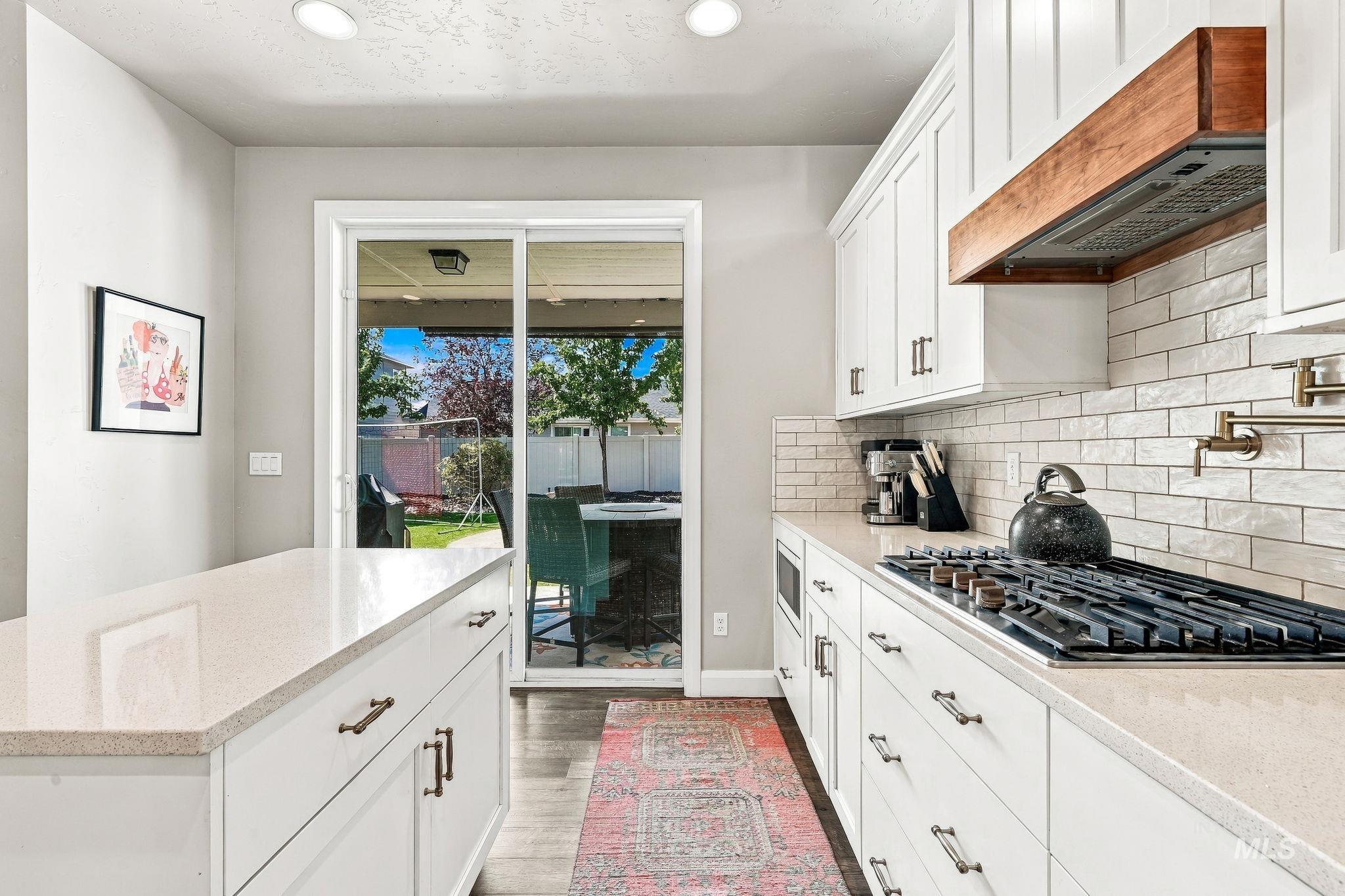 365 N Tullshire Property Photo 23