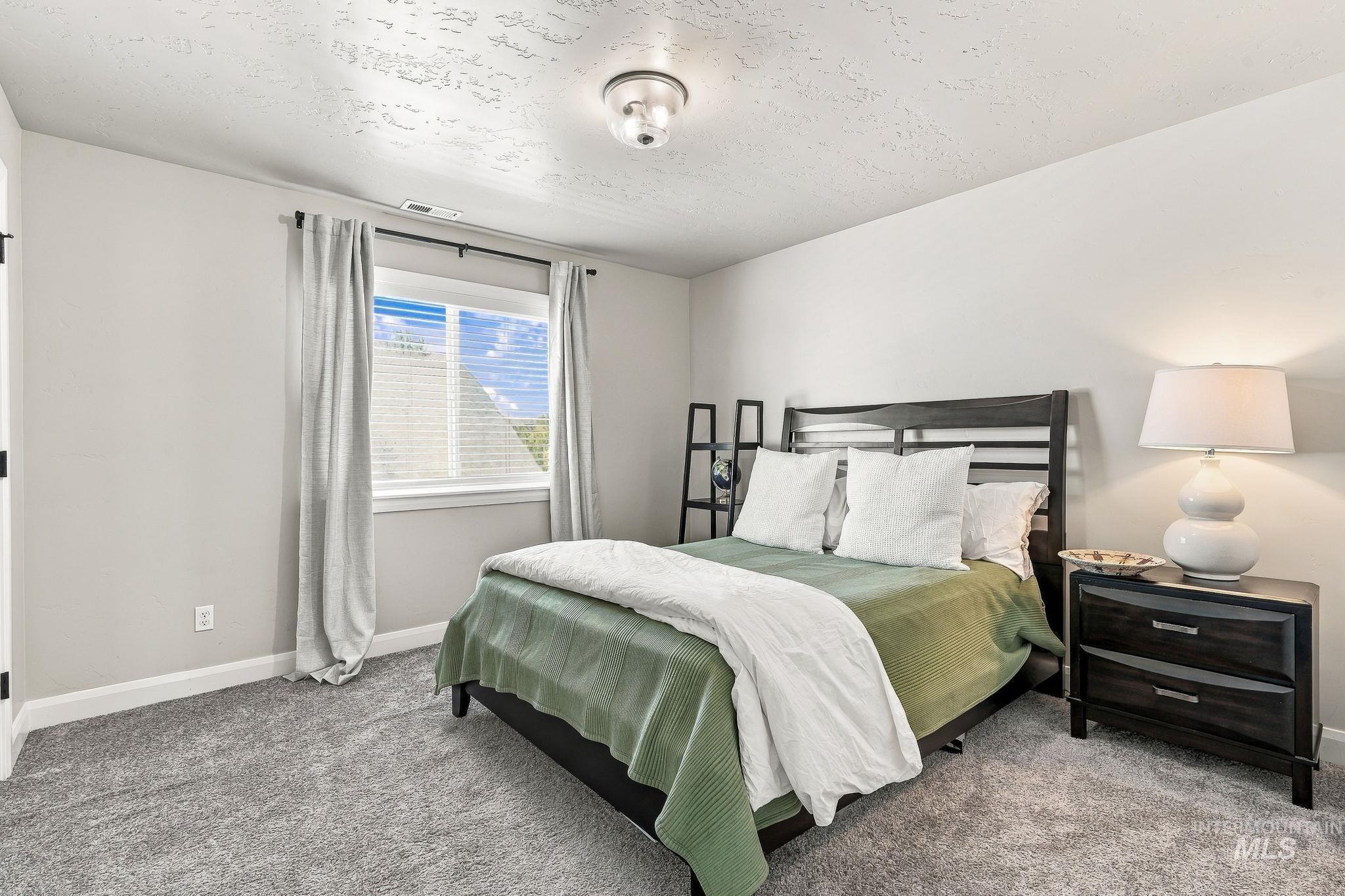 365 N Tullshire Property Photo 38