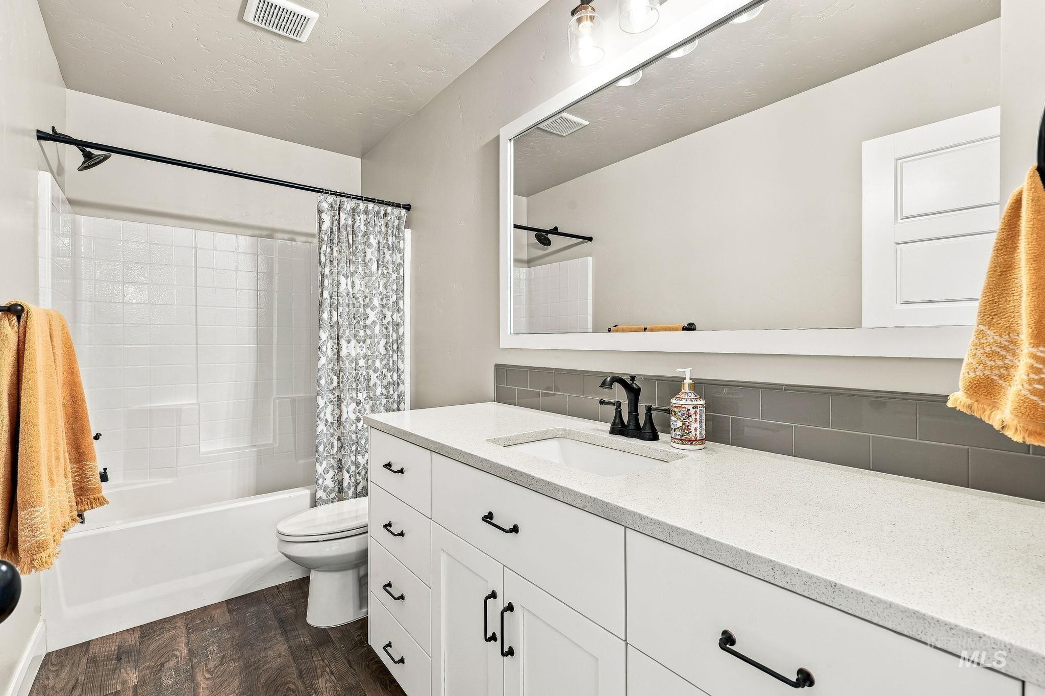 365 N Tullshire Property Photo 41