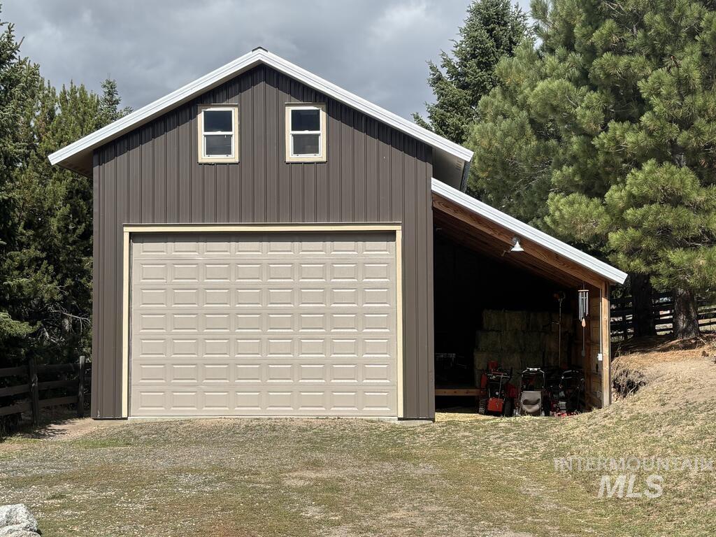 10092 Timberrim Drive Property Photo 4