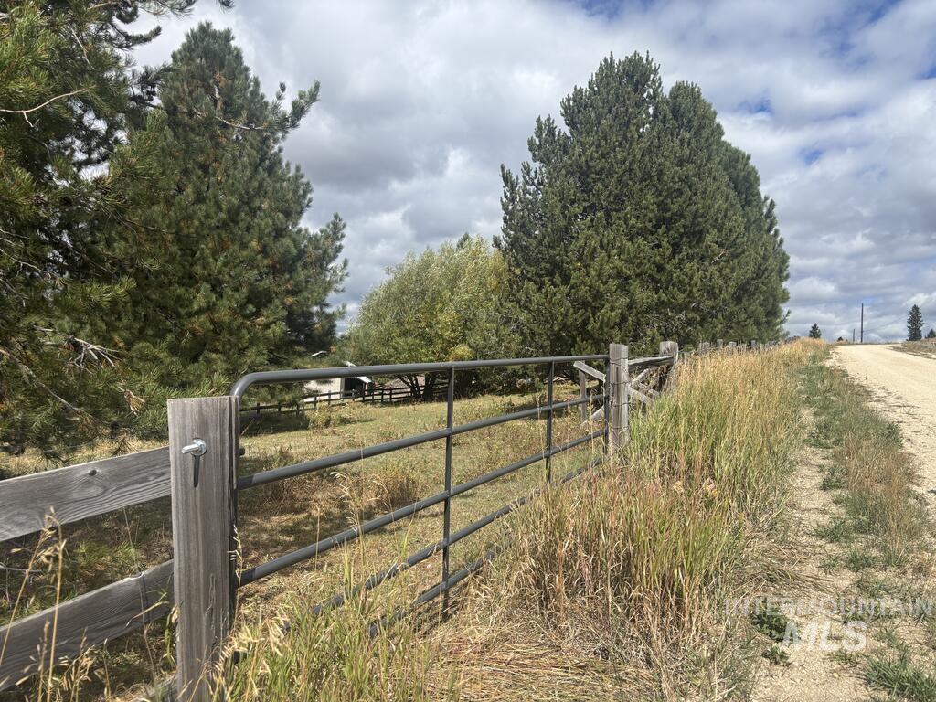 10092 Timberrim Drive Property Photo 47