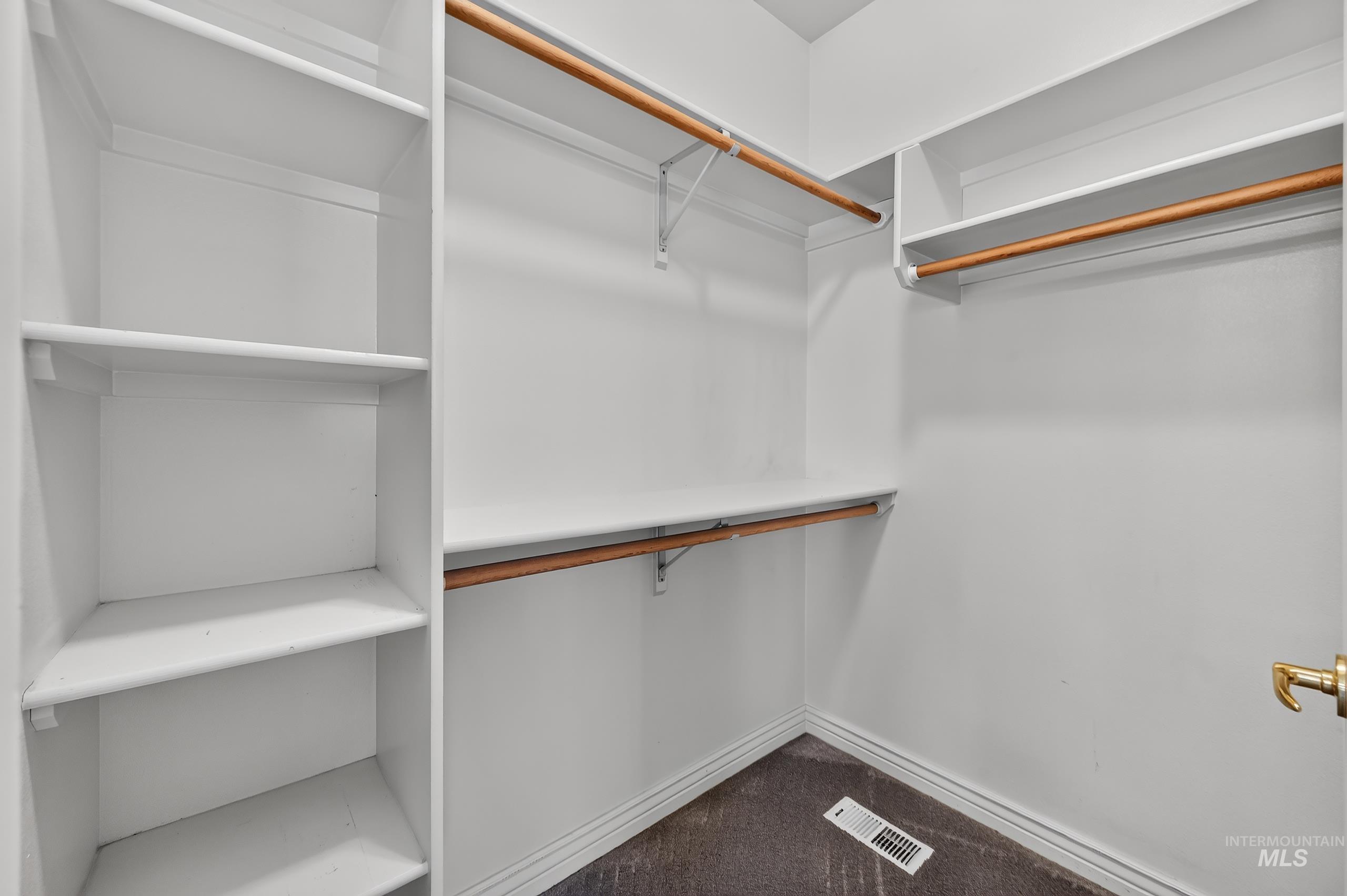 9524 W Millwood Drive Property Photo 21