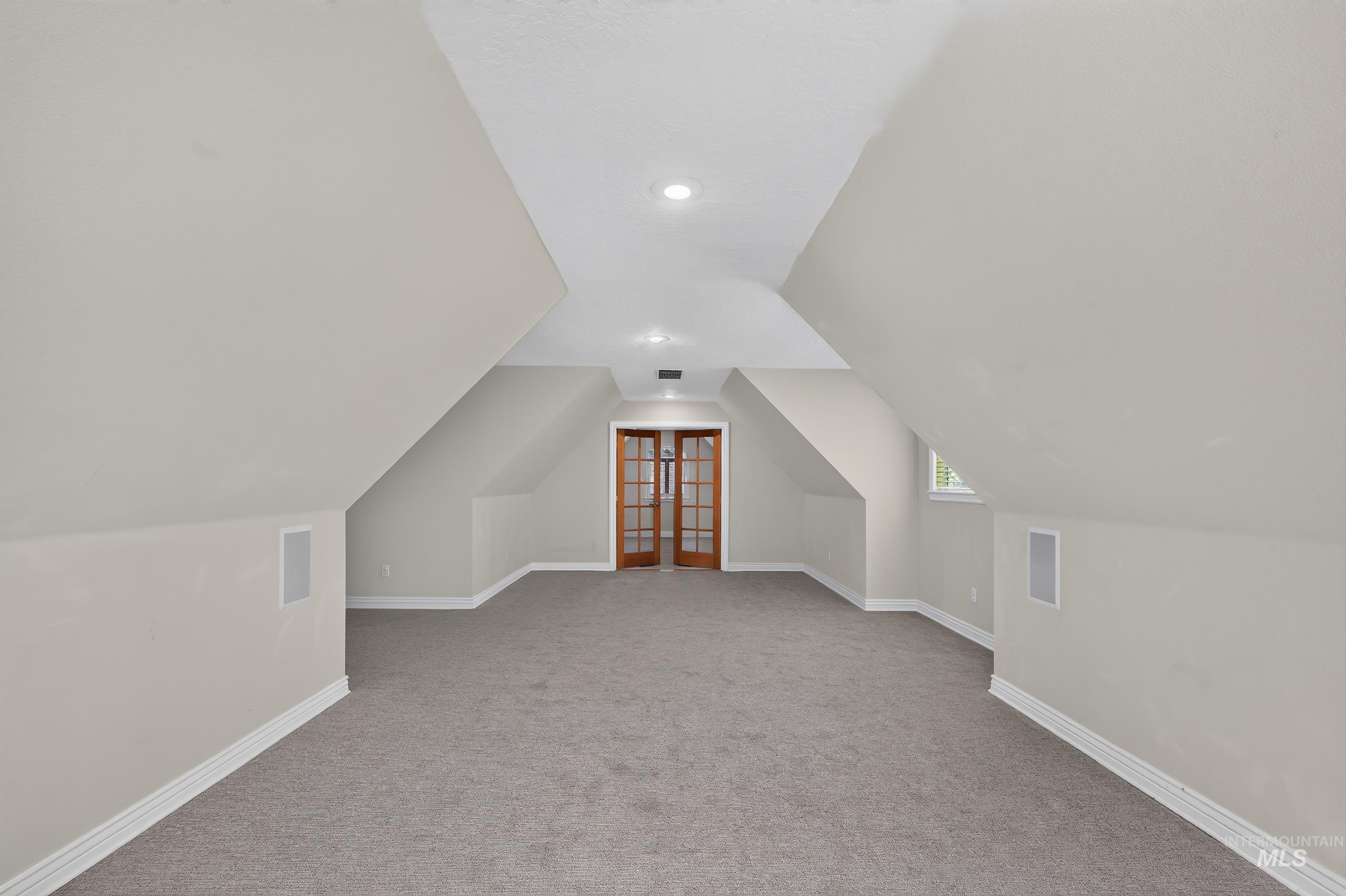 9524 W Millwood Drive Property Photo 34