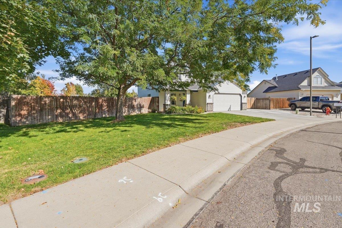 1340 N Golfview Way Property Photo 3