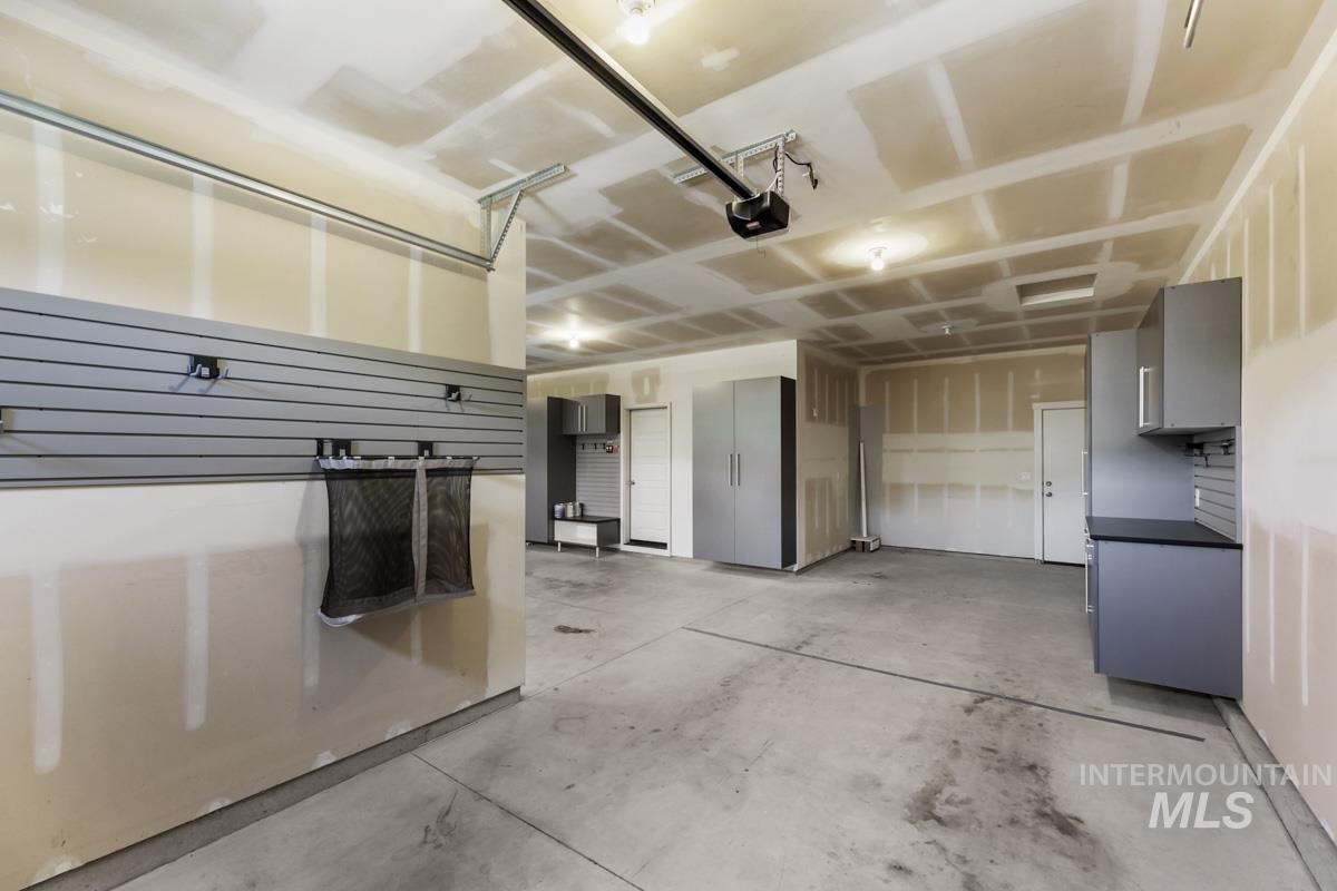 5214 S Wayland Ave Property Photo 39