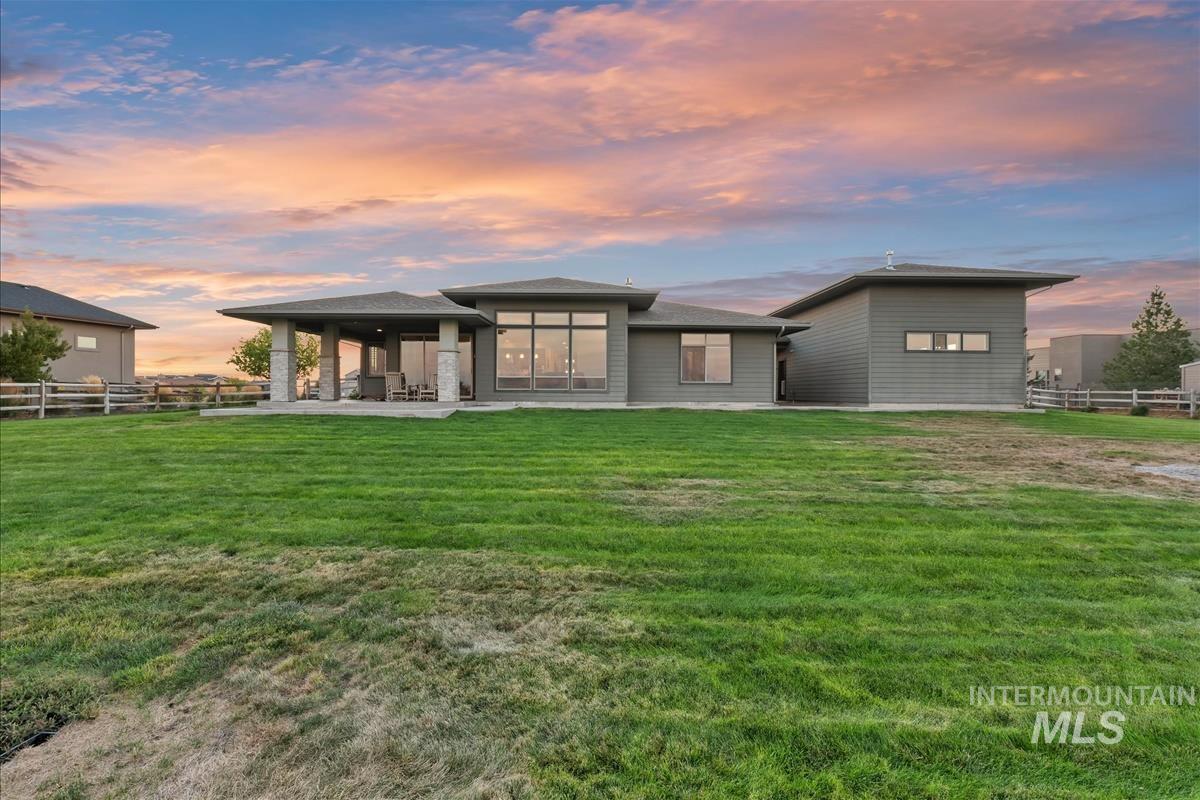 24398 Tombstone Ridge Ct Property Photo 35