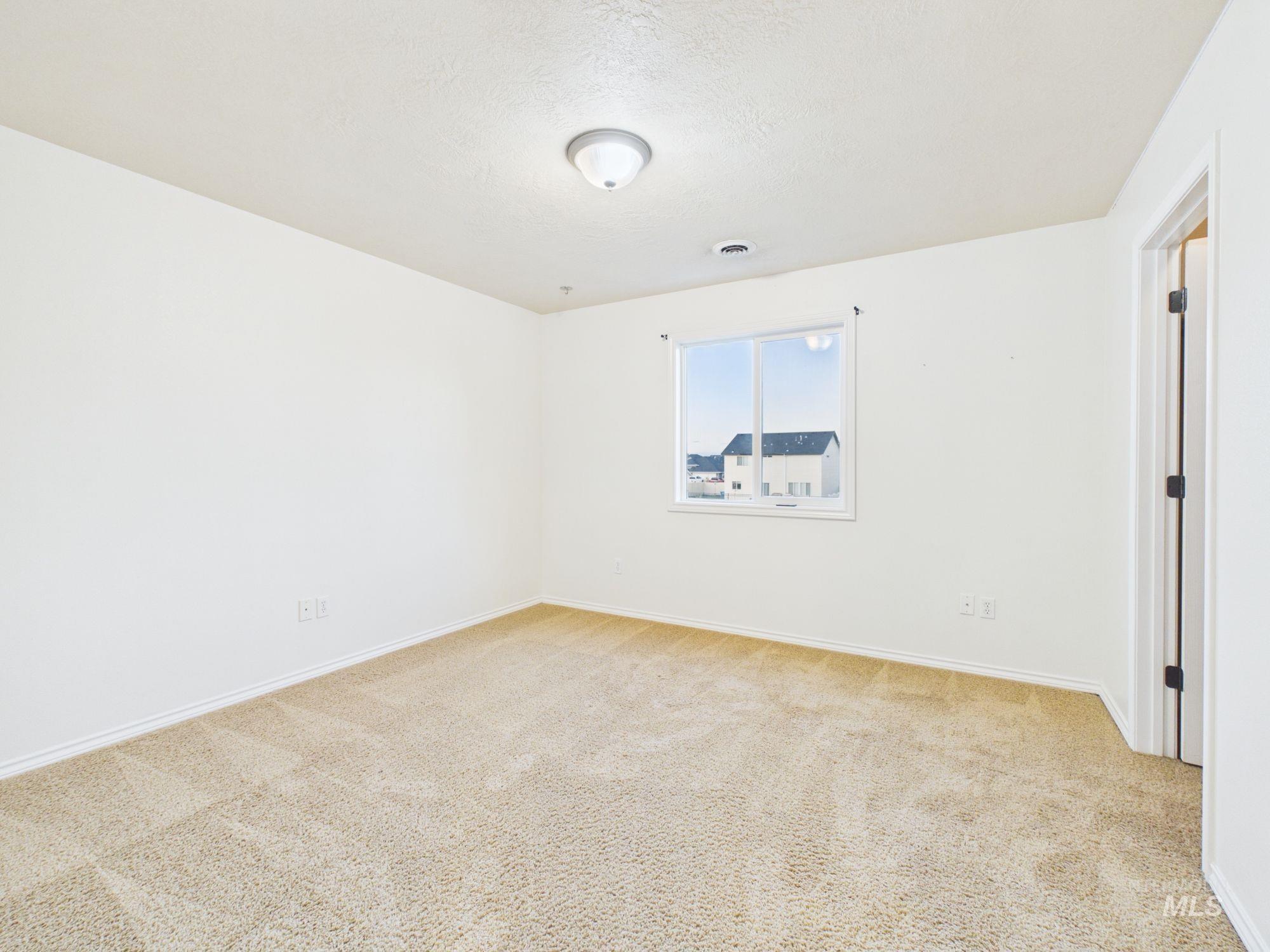 11202 W Radcliff St Property Photo 24