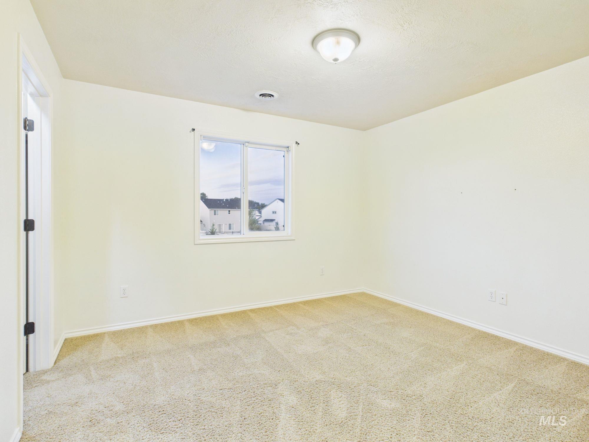 11202 W Radcliff St Property Photo 28