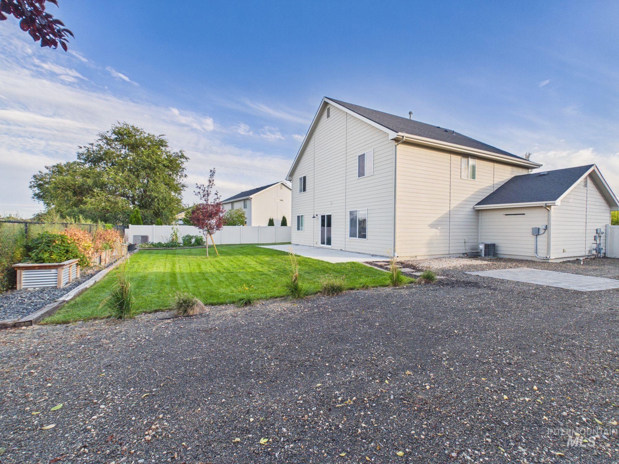 11202 W Radcliff St Property Photo 44