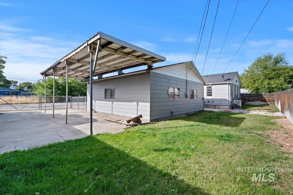 10 N Harrell St Property Photo 20