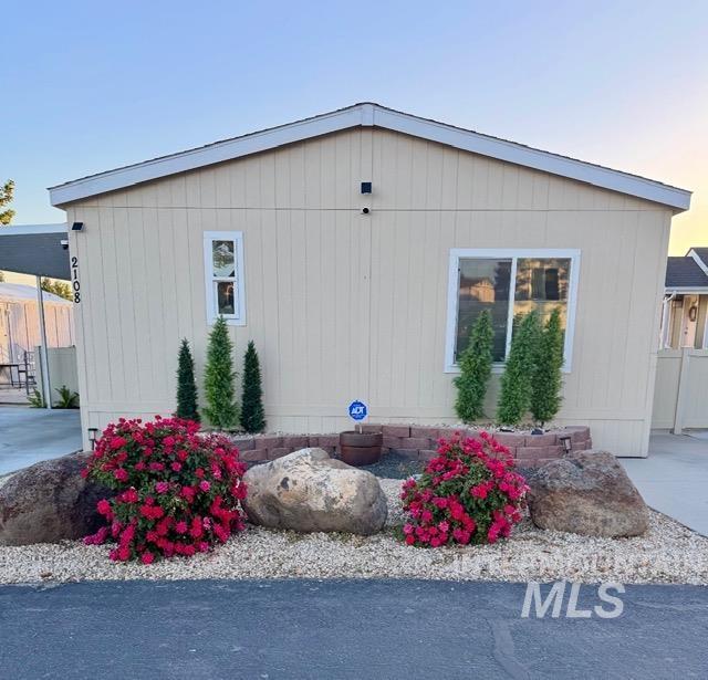 2108 E Blue Spruce Ln #188 Property Photo 1