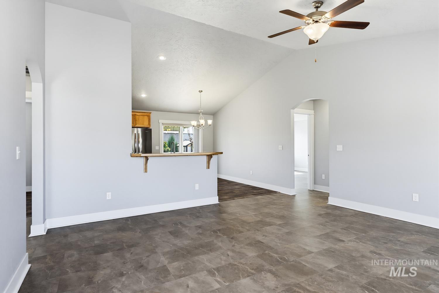 1121 Dittman Dr Property Photo 4