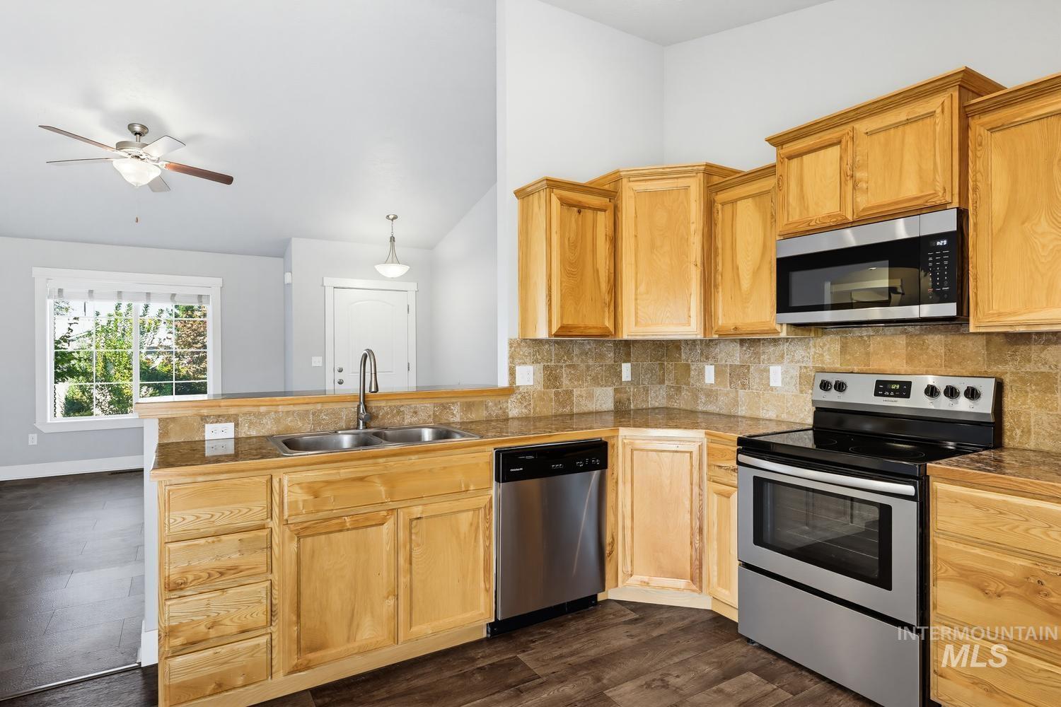 1121 Dittman Dr Property Photo 12