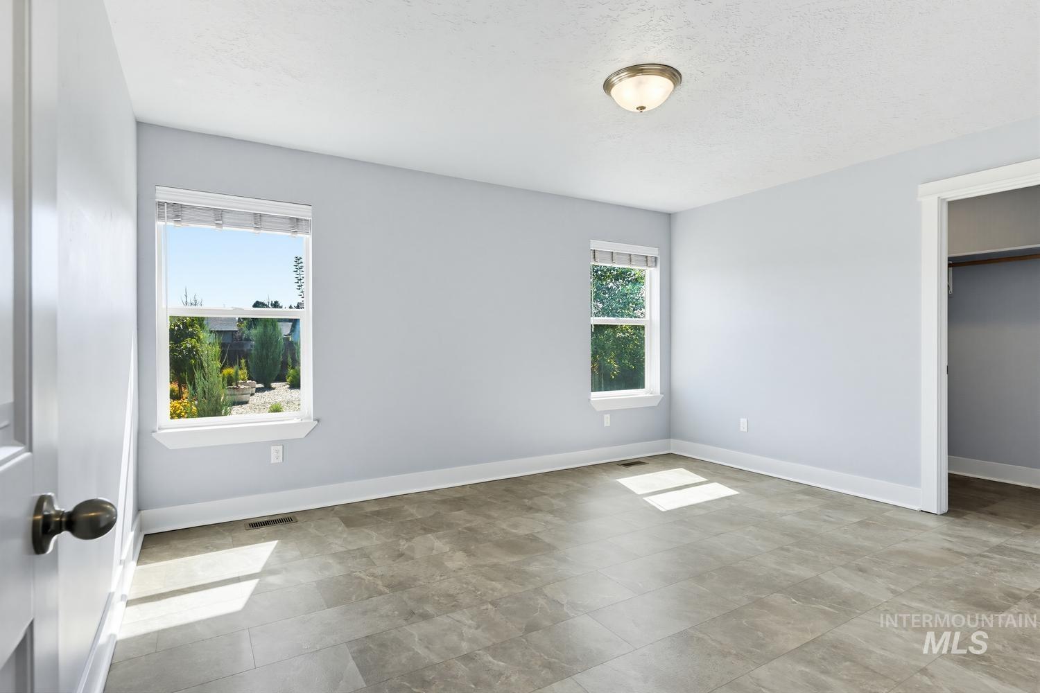 1121 Dittman Dr Property Photo 13