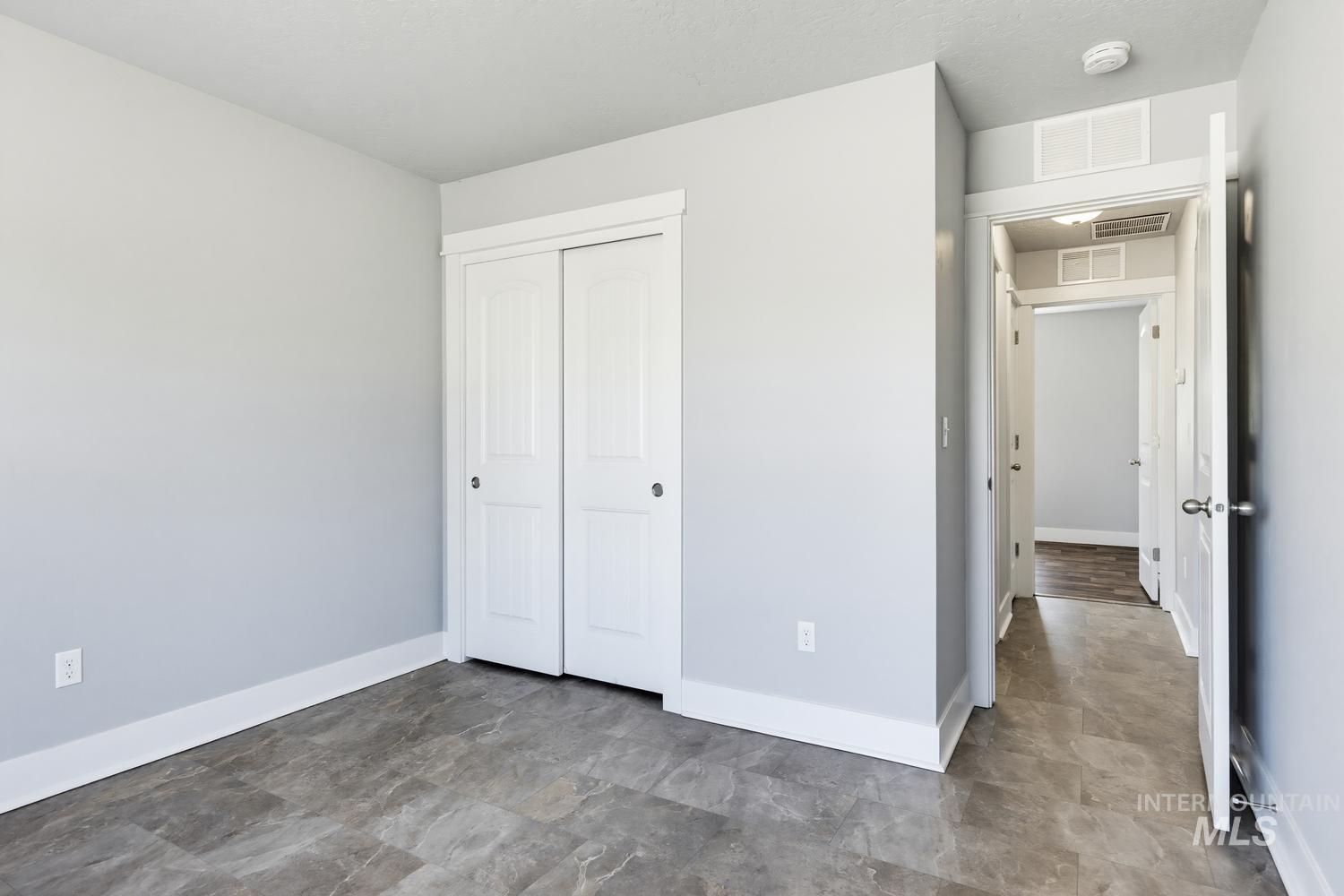 1121 Dittman Dr Property Photo 20