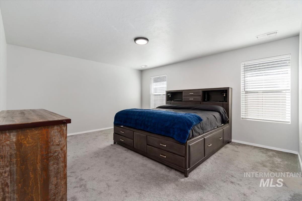 11194 Newton St Property Photo 10