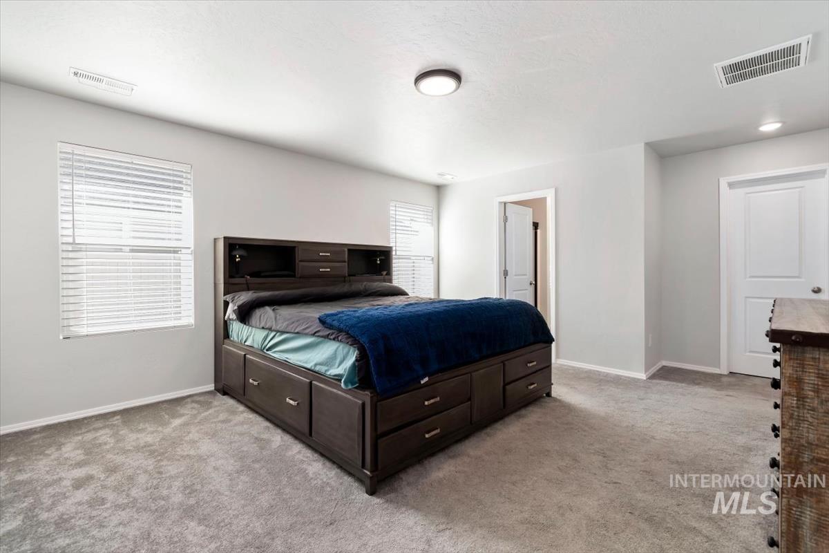 11194 Newton St Property Photo 12