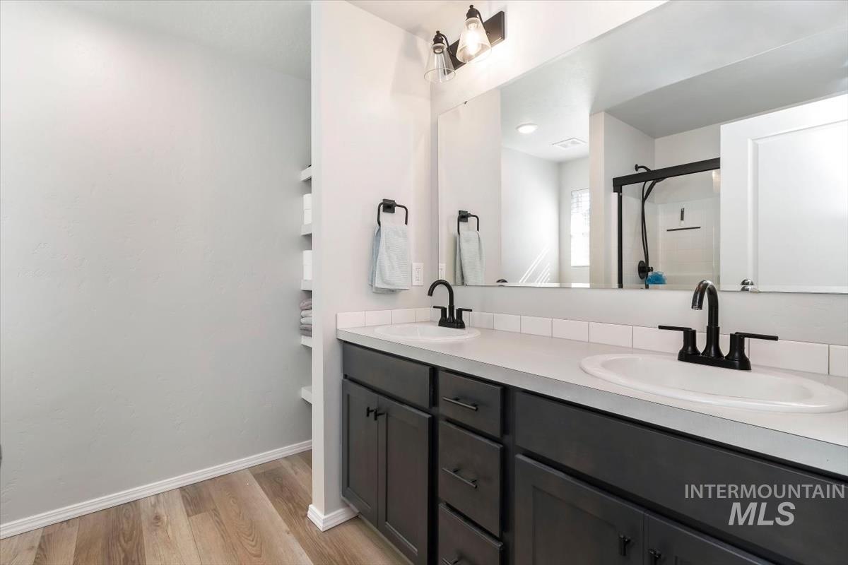 11194 Newton St Property Photo 13