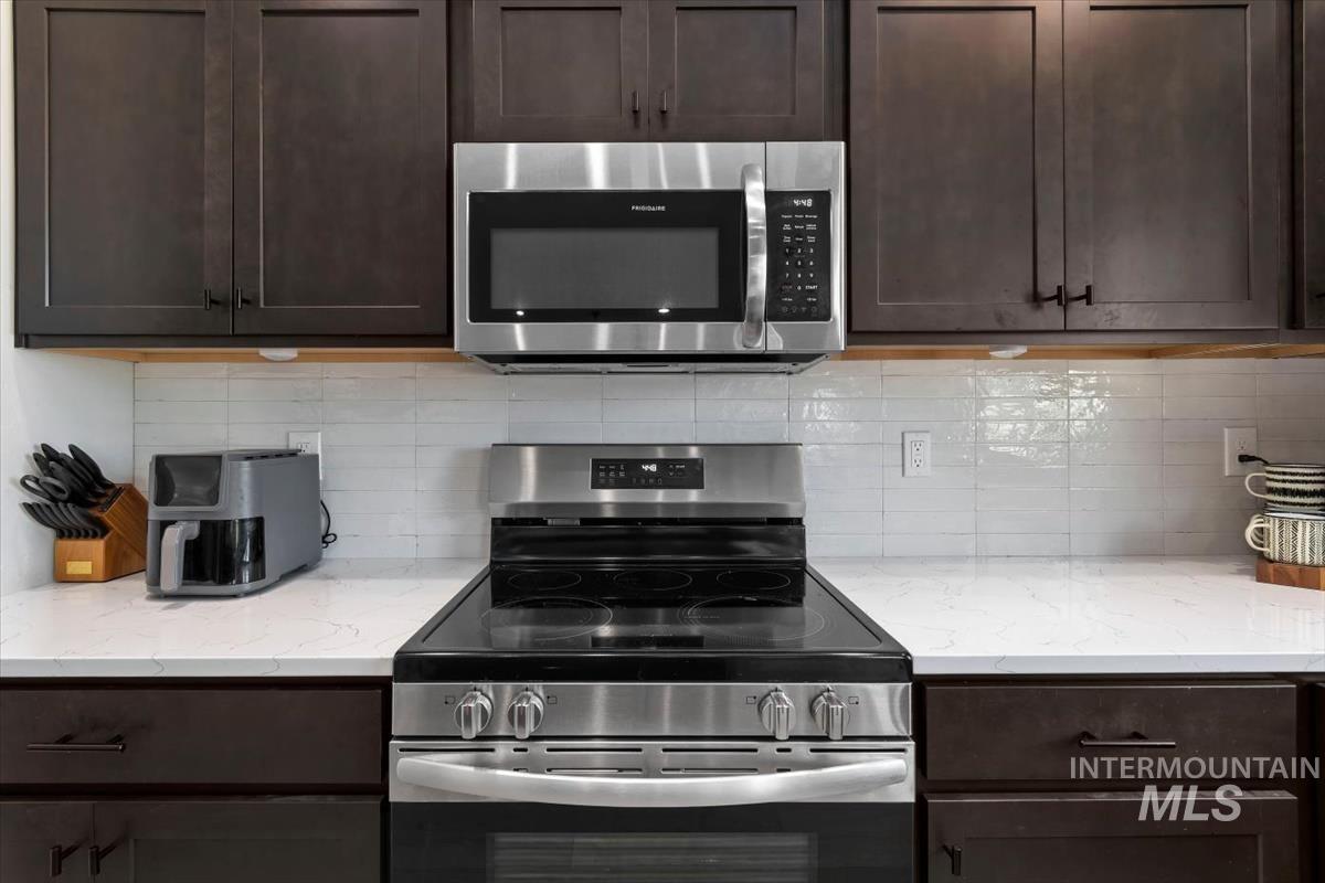 11194 Newton St Property Photo 31