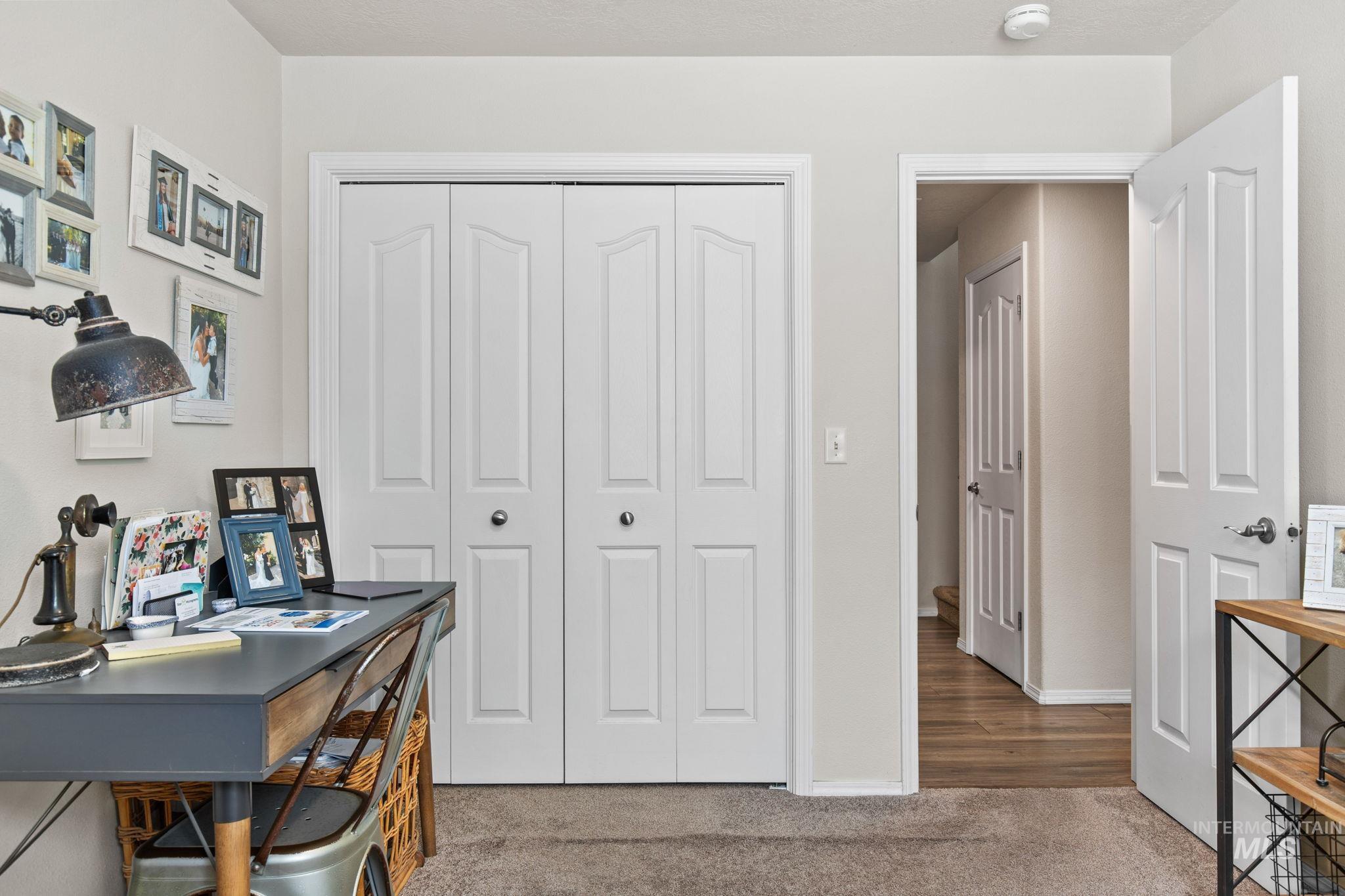 440 N Nebula Ave Property Photo 21