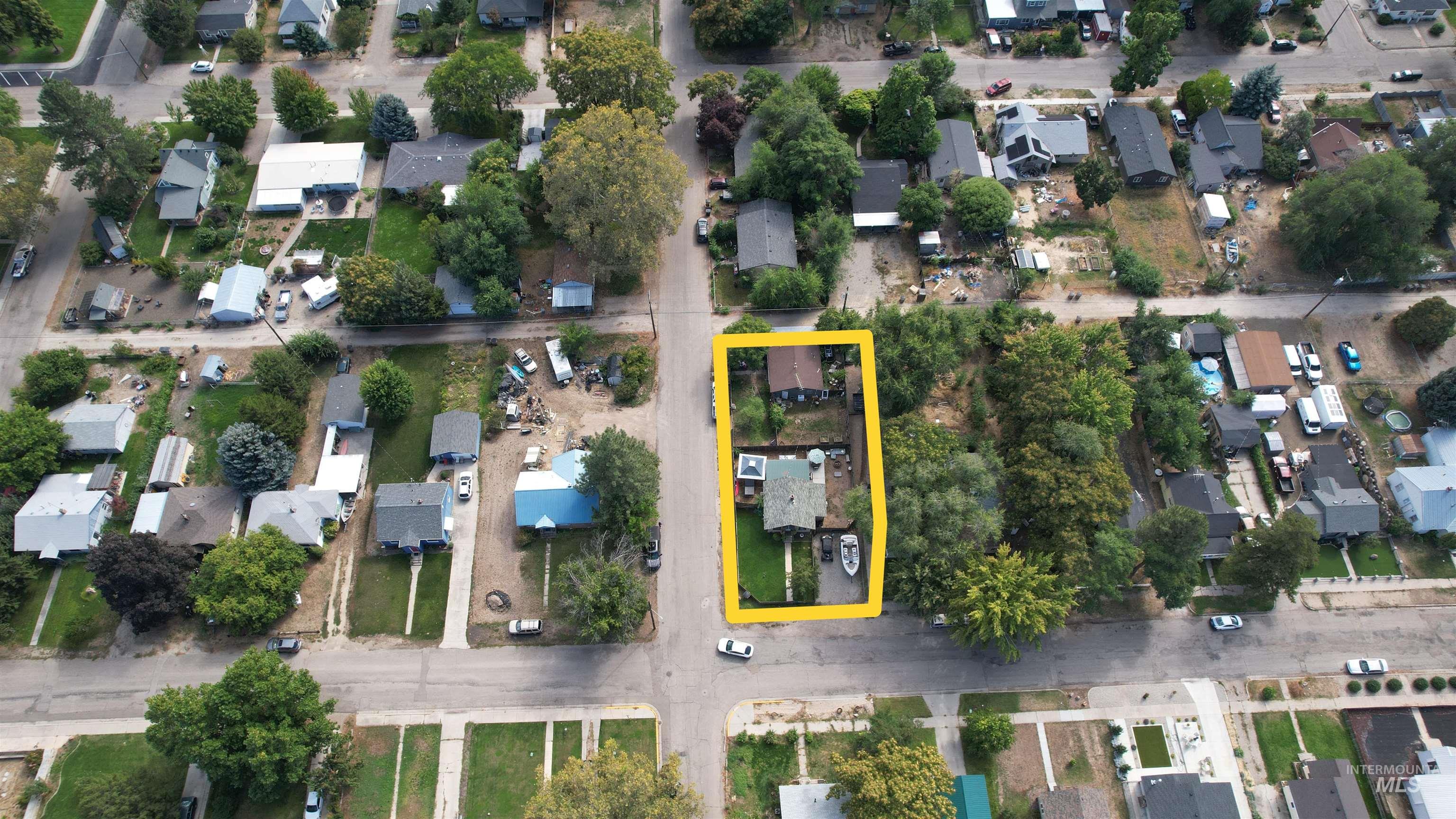 831 E 1st St & 207 S Declark Property Photo 47