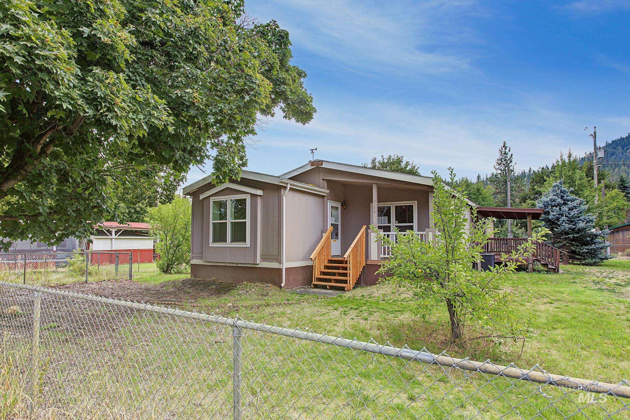 3386 Montana Street Property Photo 2