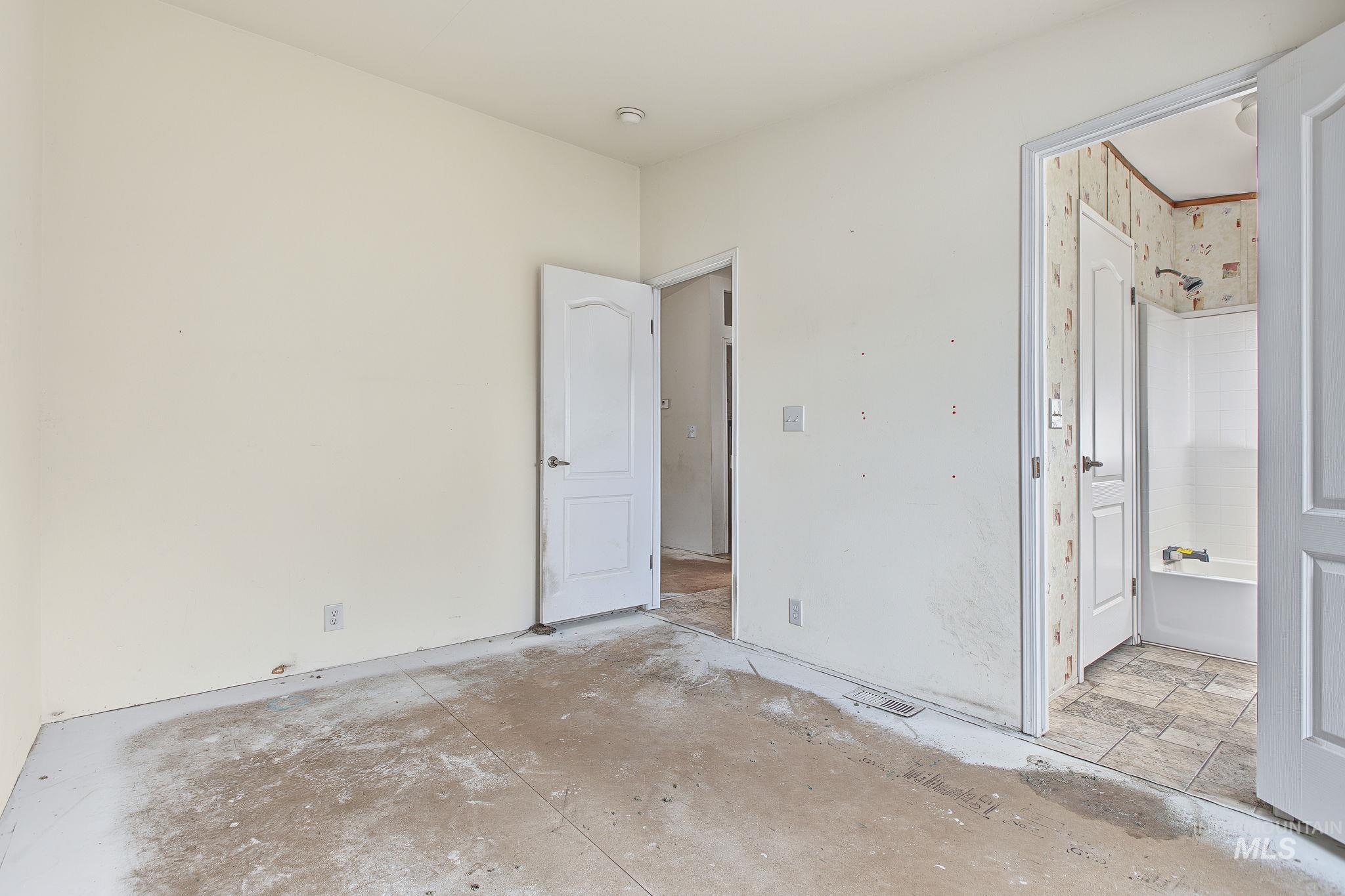 3386 Montana Street Property Photo 11
