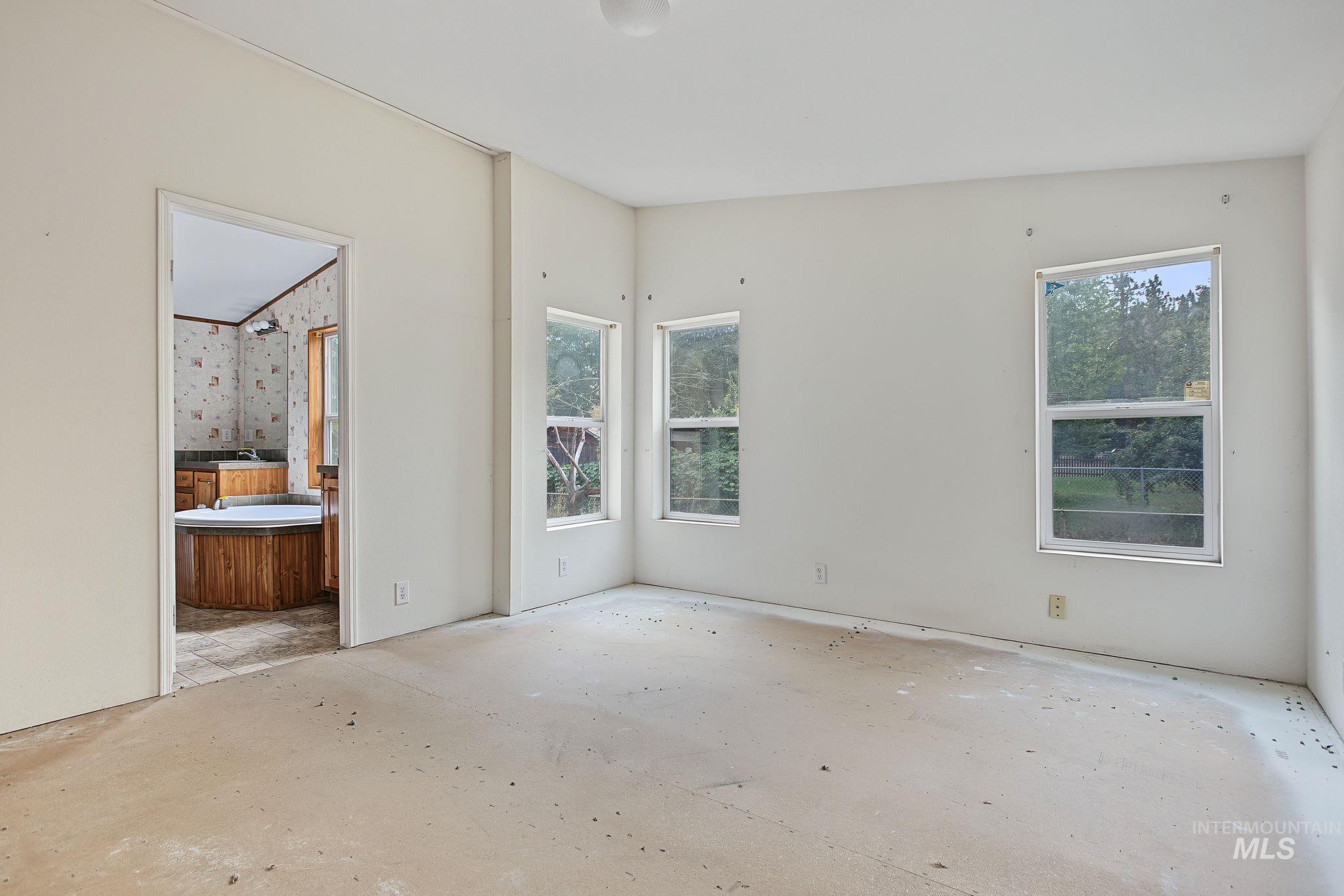 3386 Montana Street Property Photo 20