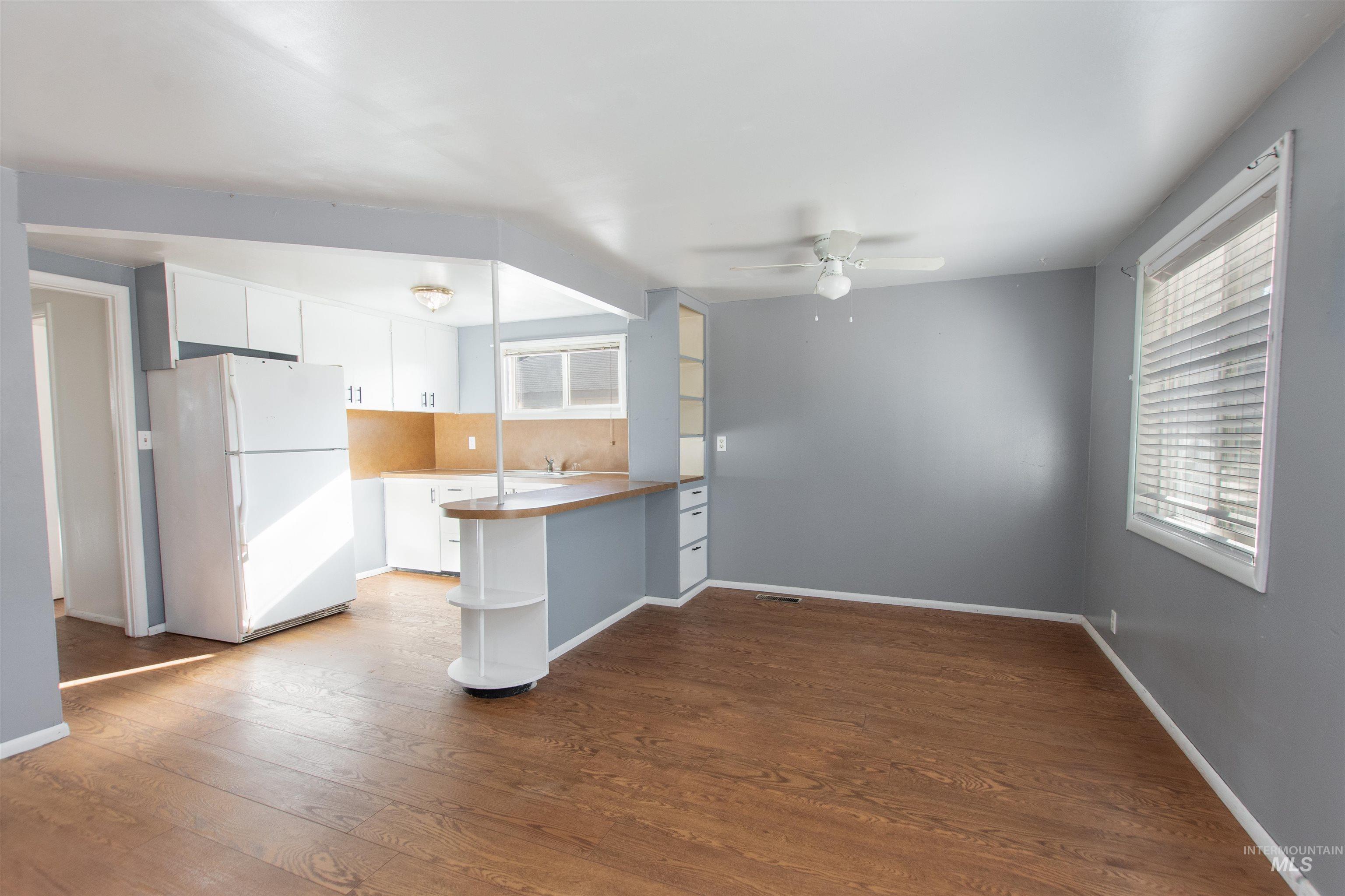 801 E Ball Avenue Property Photo 15