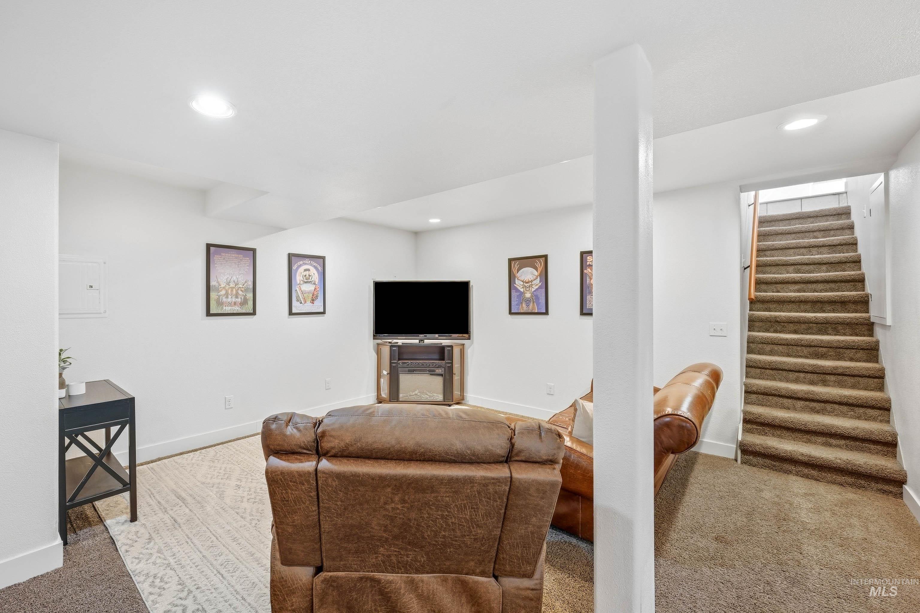 846 Nylarol Street Property Photo 22