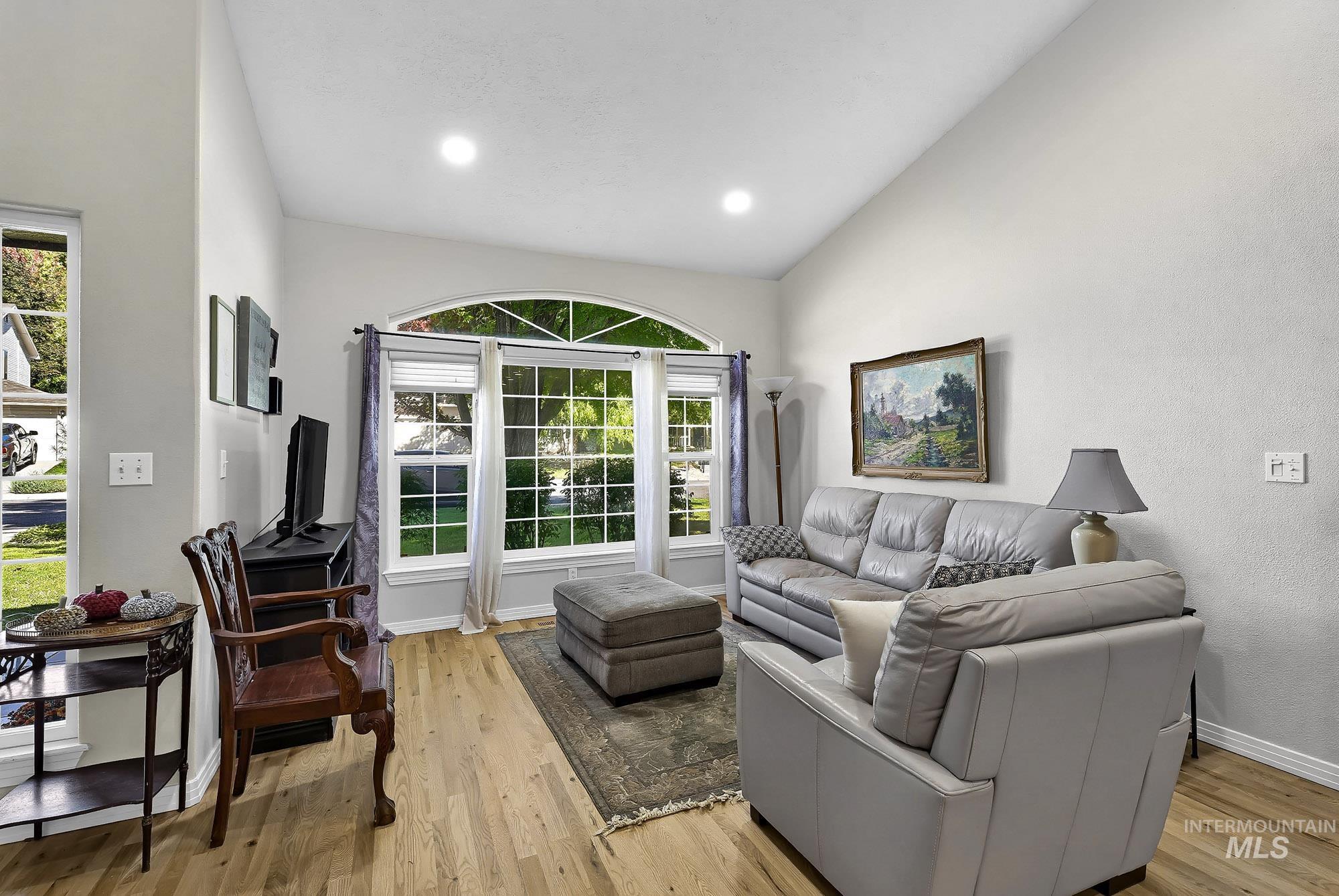 10353 N Palisades Way Property Photo 4