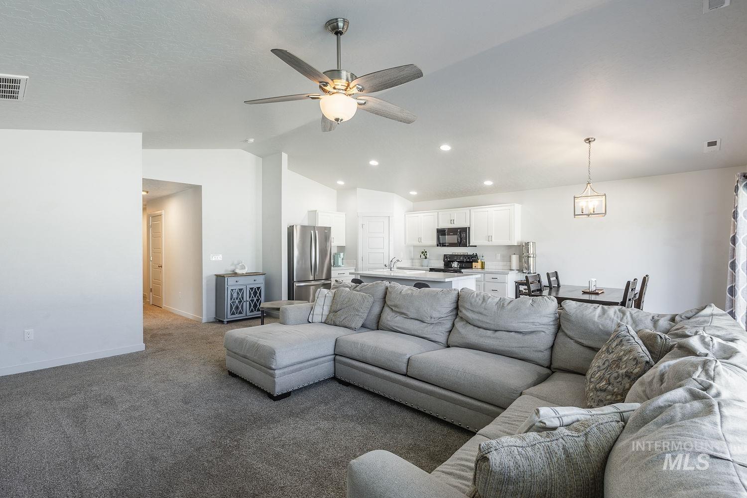 16924 N Lowerfield Loop Property Photo 13