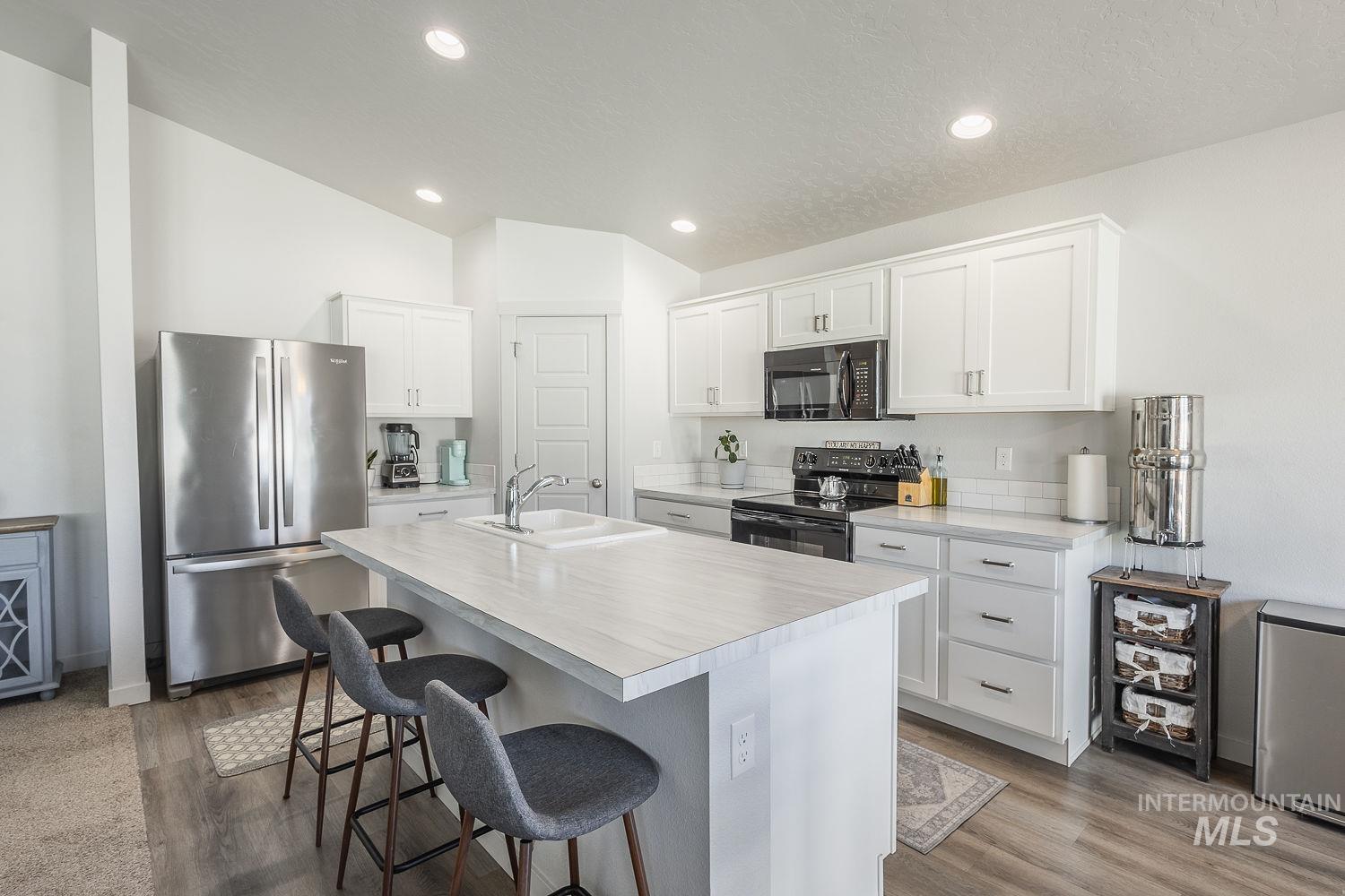 16924 N Lowerfield Loop Property Photo 16