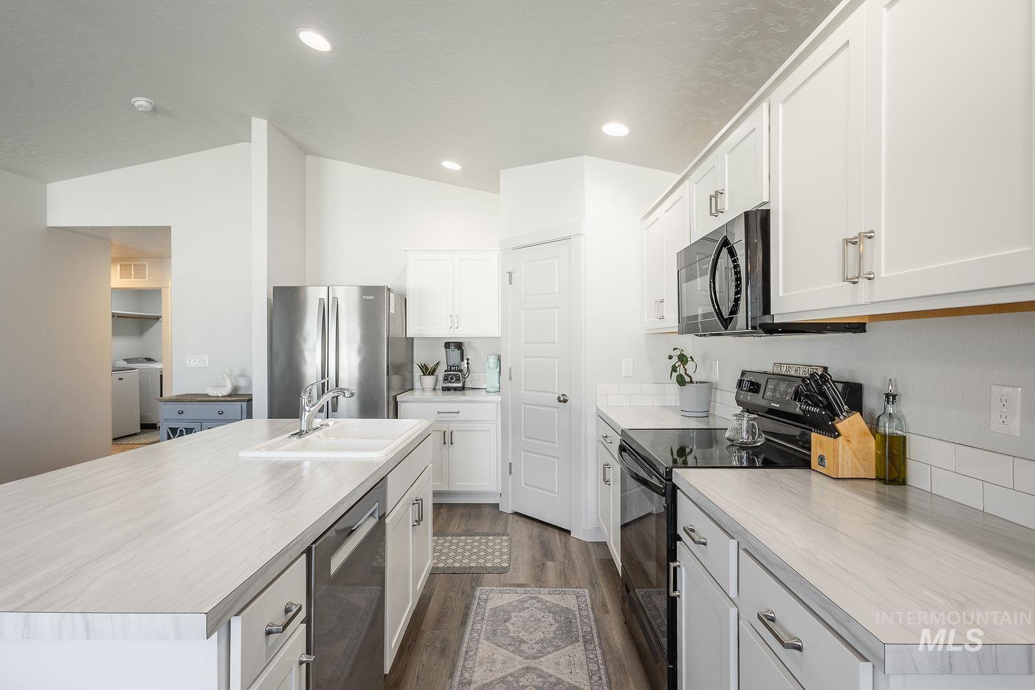 16924 N Lowerfield Loop Property Photo 18